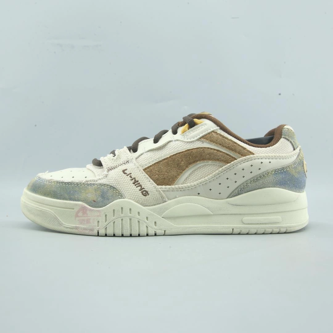 True Comfort LI-NING YUEBAI SKATEBOARD