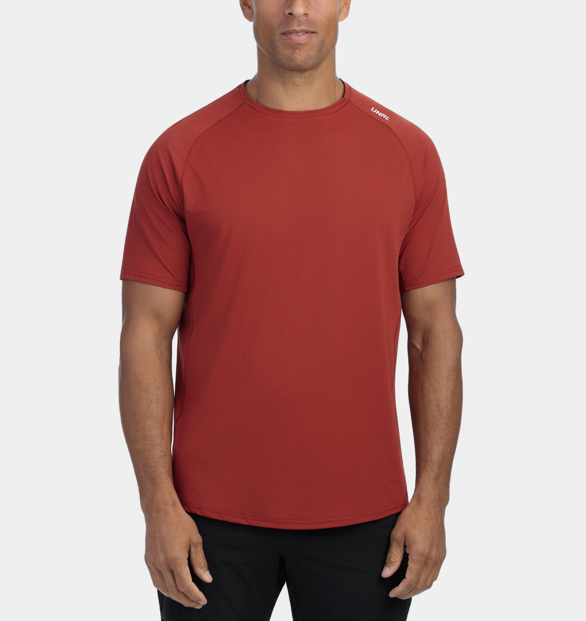 Slim Fit Shirt Streamline Performance Tee
