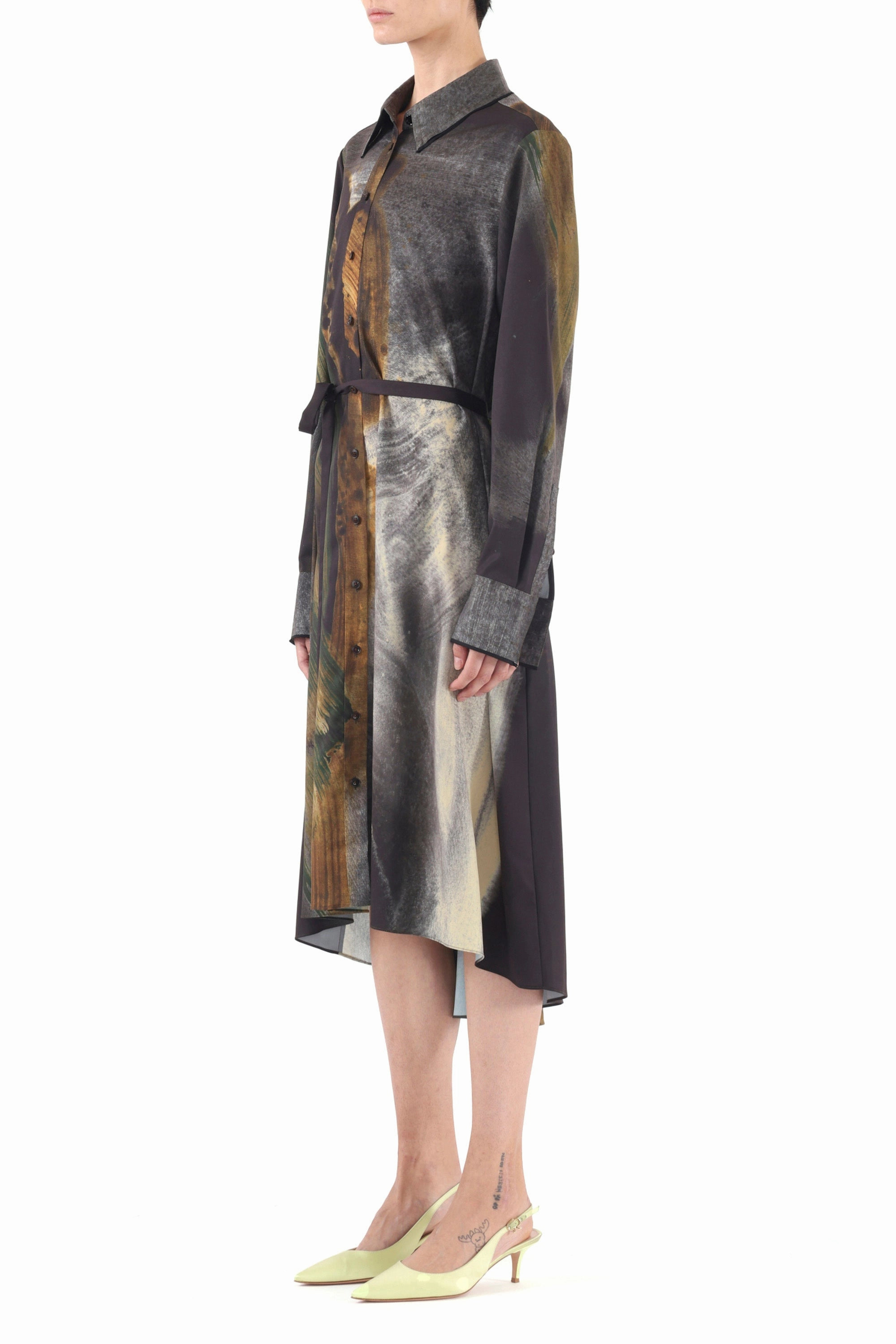 Elegant Fabric Work Fit BRUSHSTROKE PRINTED OVERSIZED SHIRTDRESS WITH BELT