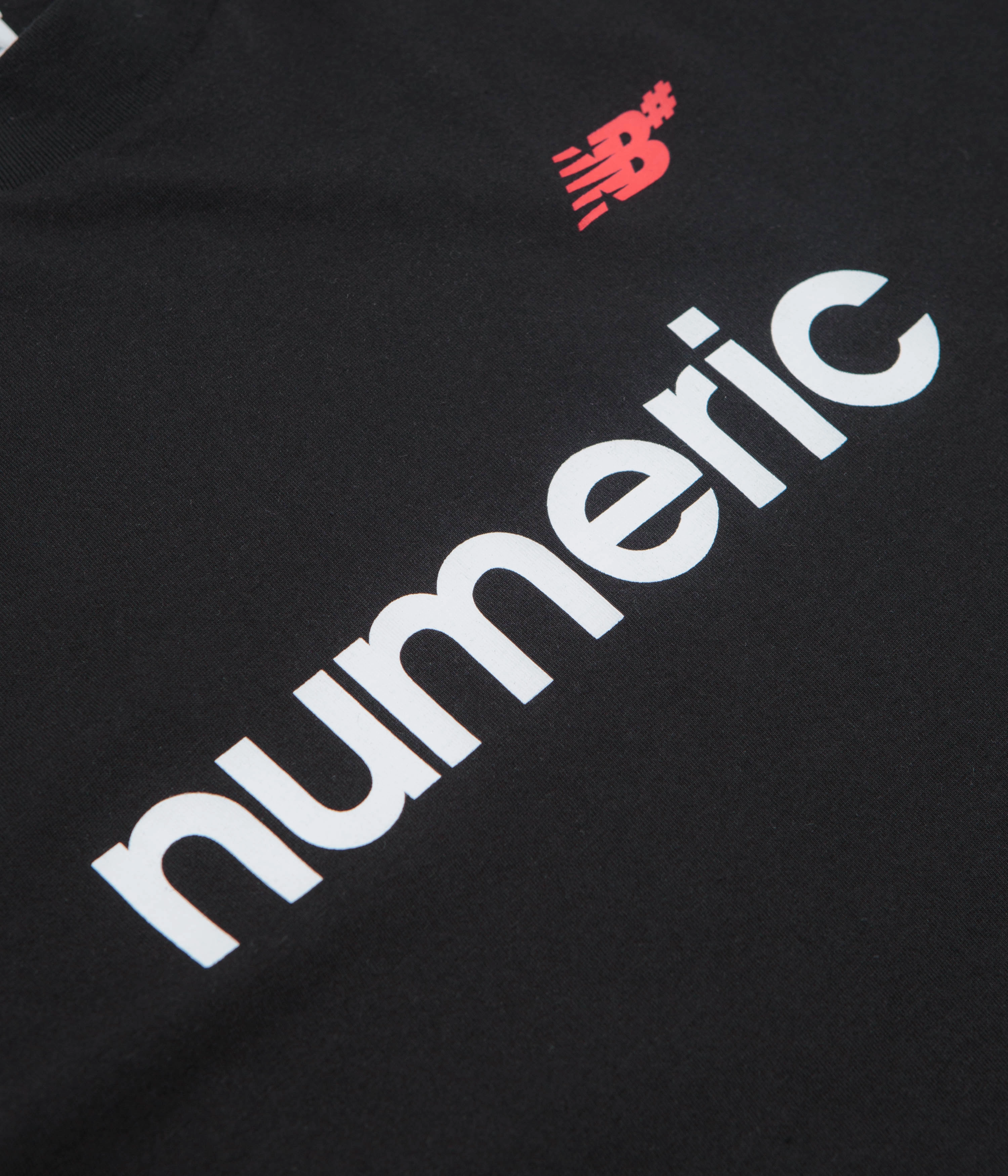 New Balance Numeric Linear Logo T-Shirt - Black hockey event