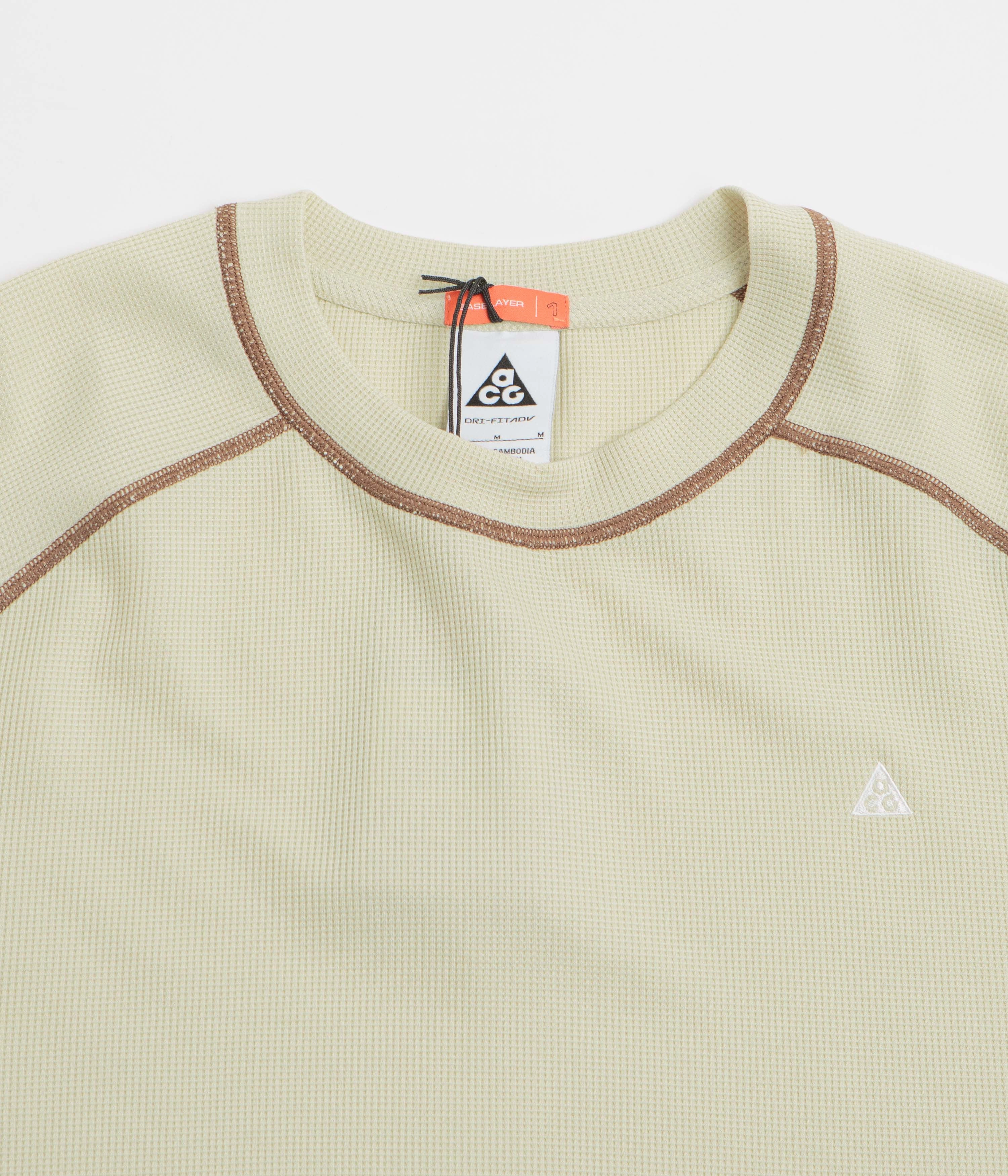 Cruise Nike ACG Chinati Long Sleeve T-Shirt - Light Khaki / Parachute Beige / Summit White