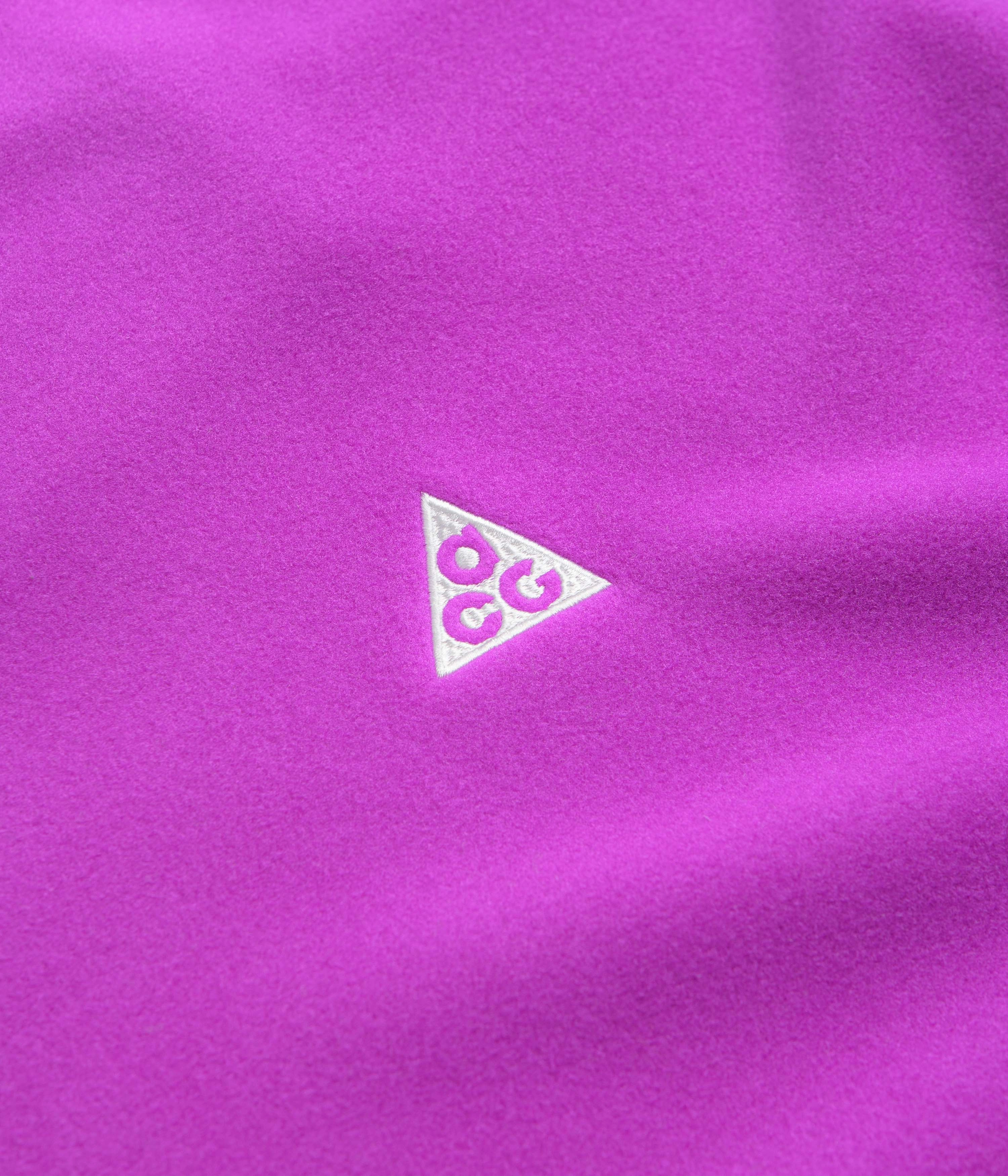 Travel Minimal birthday wear Nike ACG Wolf Tree Crewneck Sweatshirt  - Vivid Purple / Black / Summit White