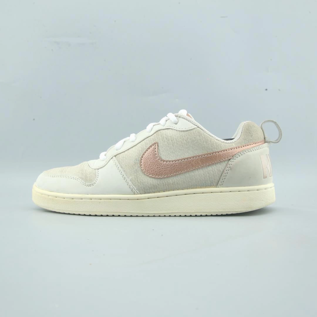 NIKE COURT BROUGH LOW PRM boots