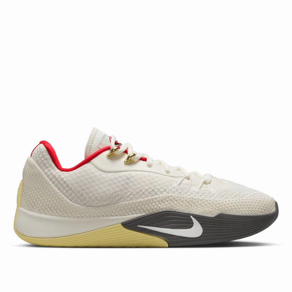 Stability plate Nike Men's S.T. Flare EP Basketball Shoes