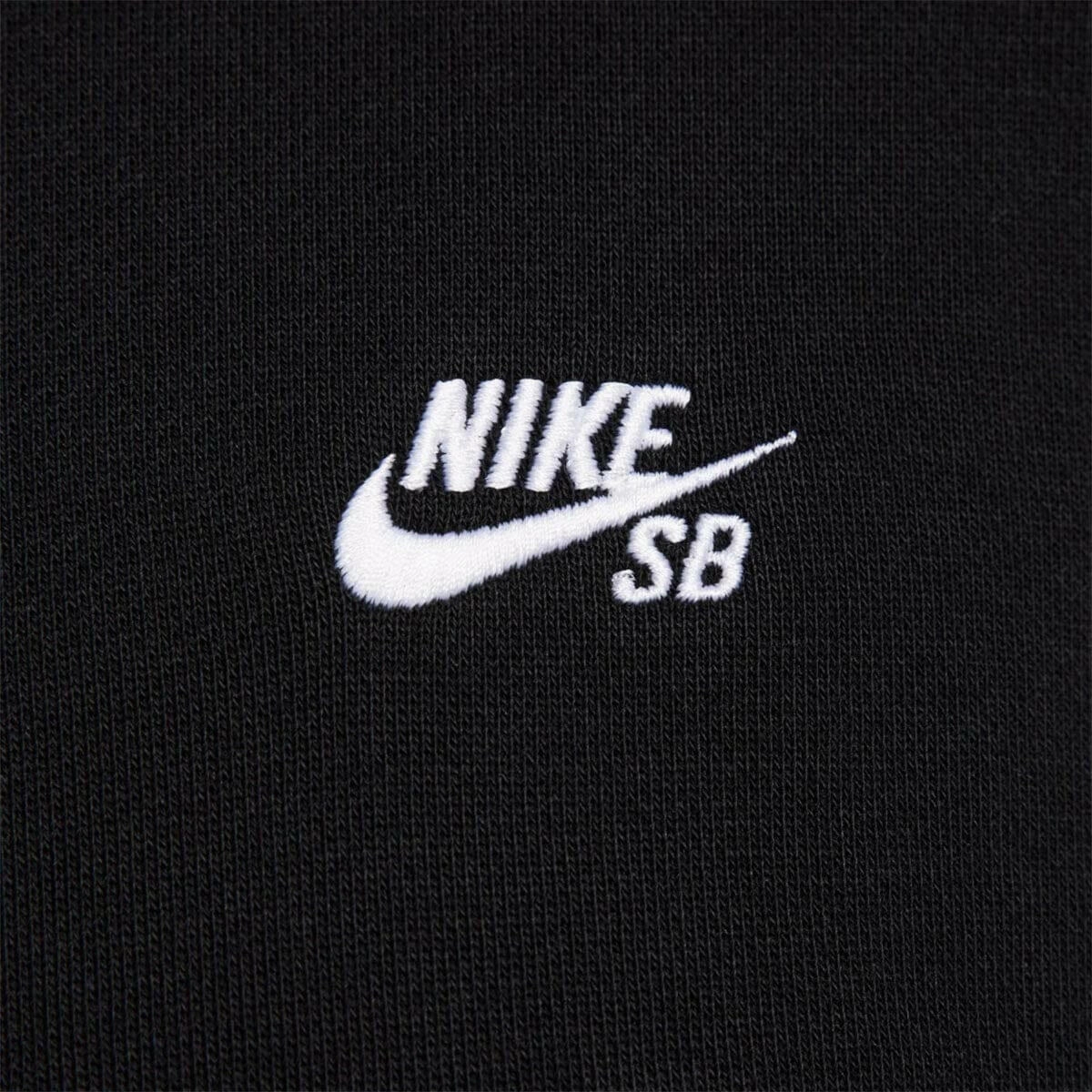Winter Mode Sustainable fashion Nike SB - Essentials Hoodie Black
