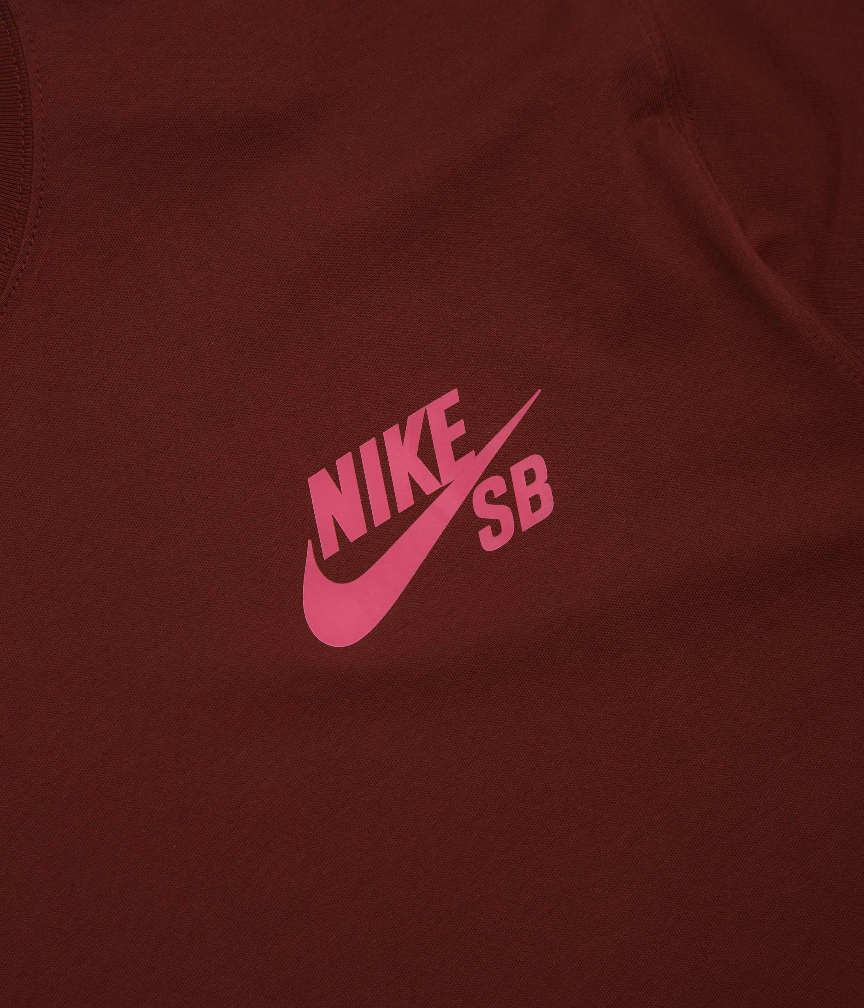 Foldable Design Nike SB Logo T-Shirt - Dark Team Red