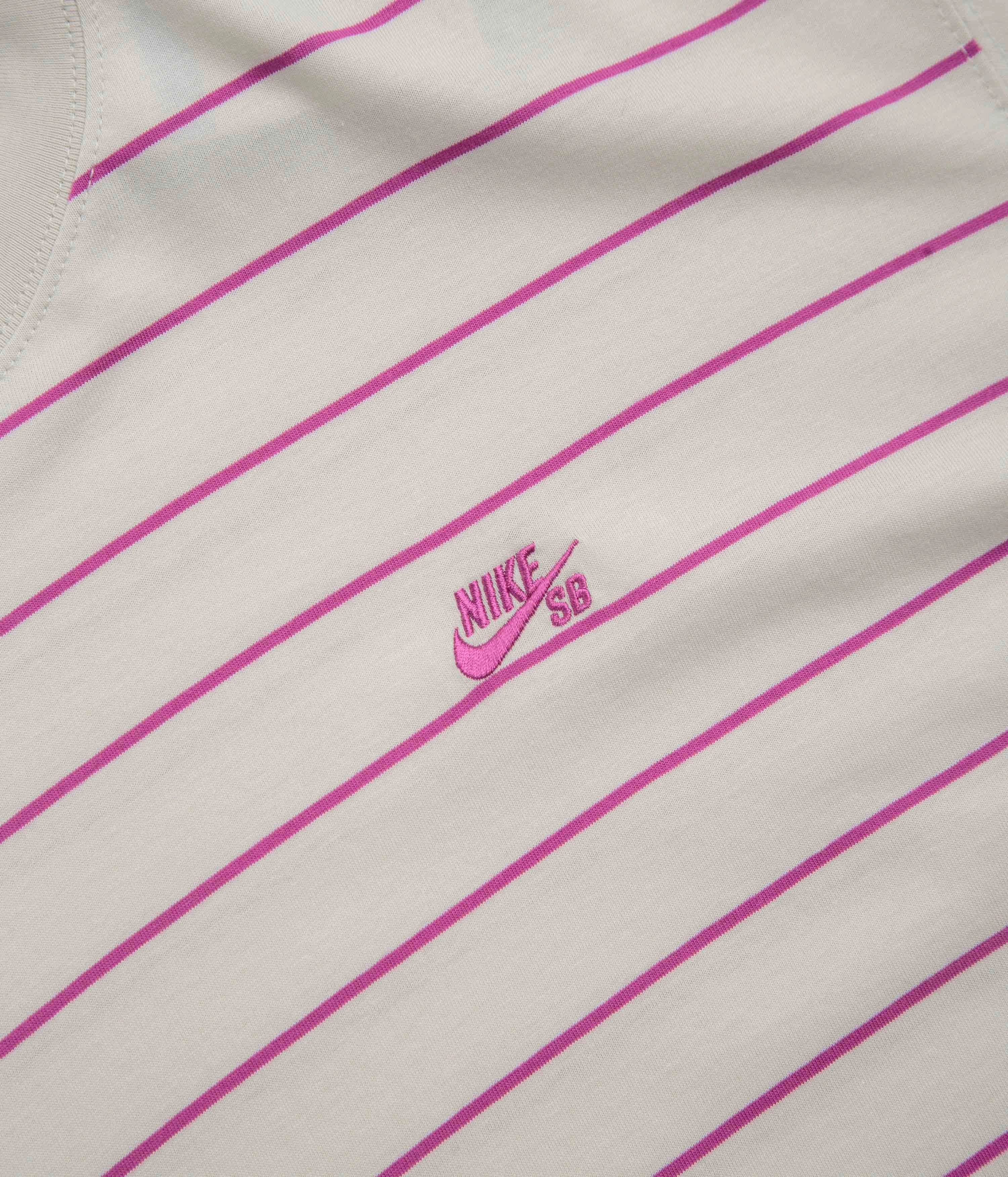 beach venue Adult Nike SB Striped T-Shirt - Light Bone