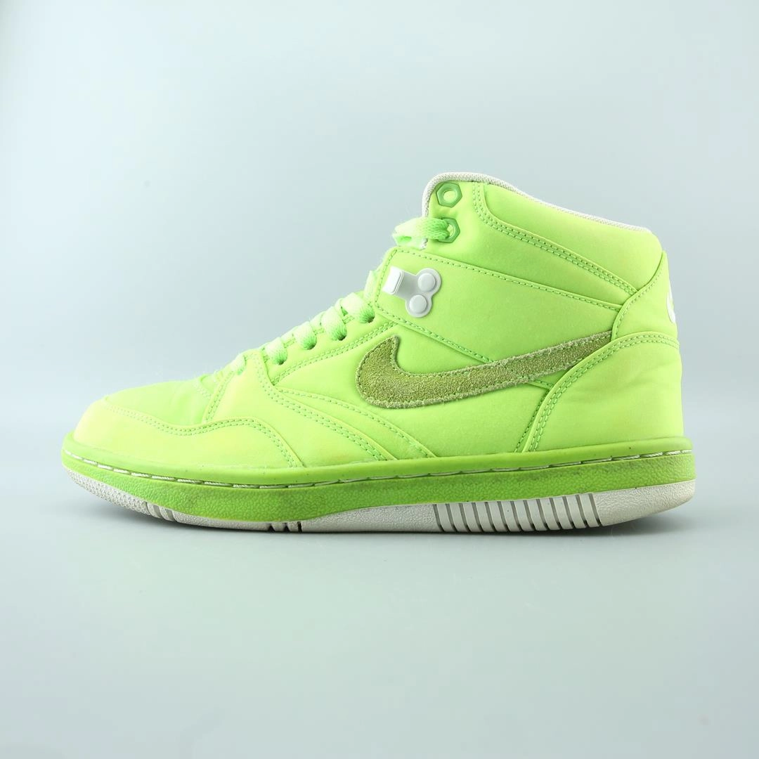 NIKE SKY FORCE 88 MID Skip Step