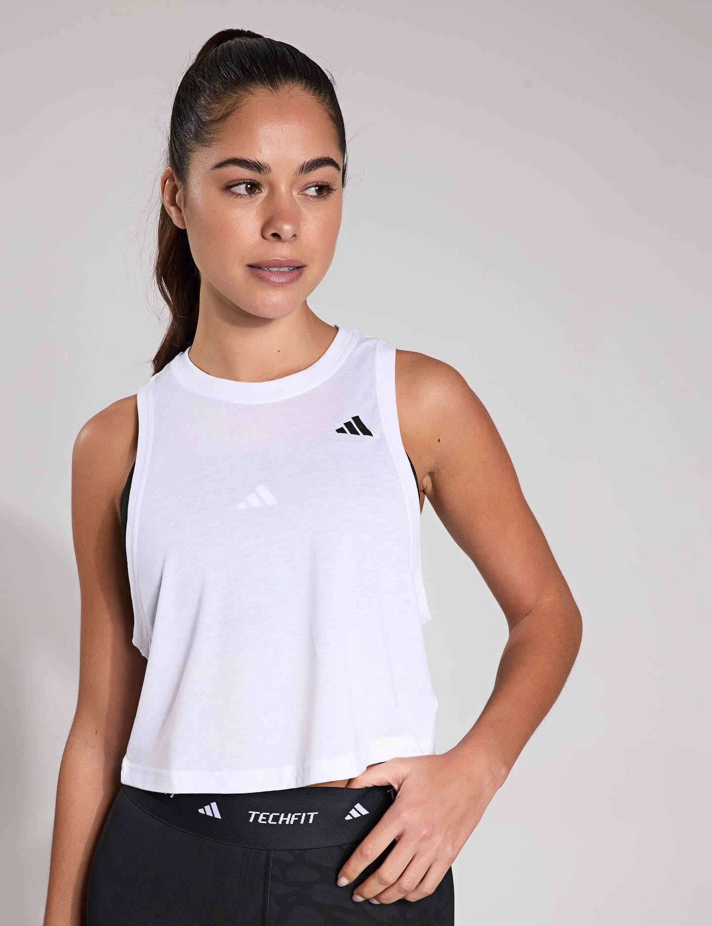 Train Essentials Boxy Workout Tank Top - White Dynamic Tension Zones Thumbhole Cuffs