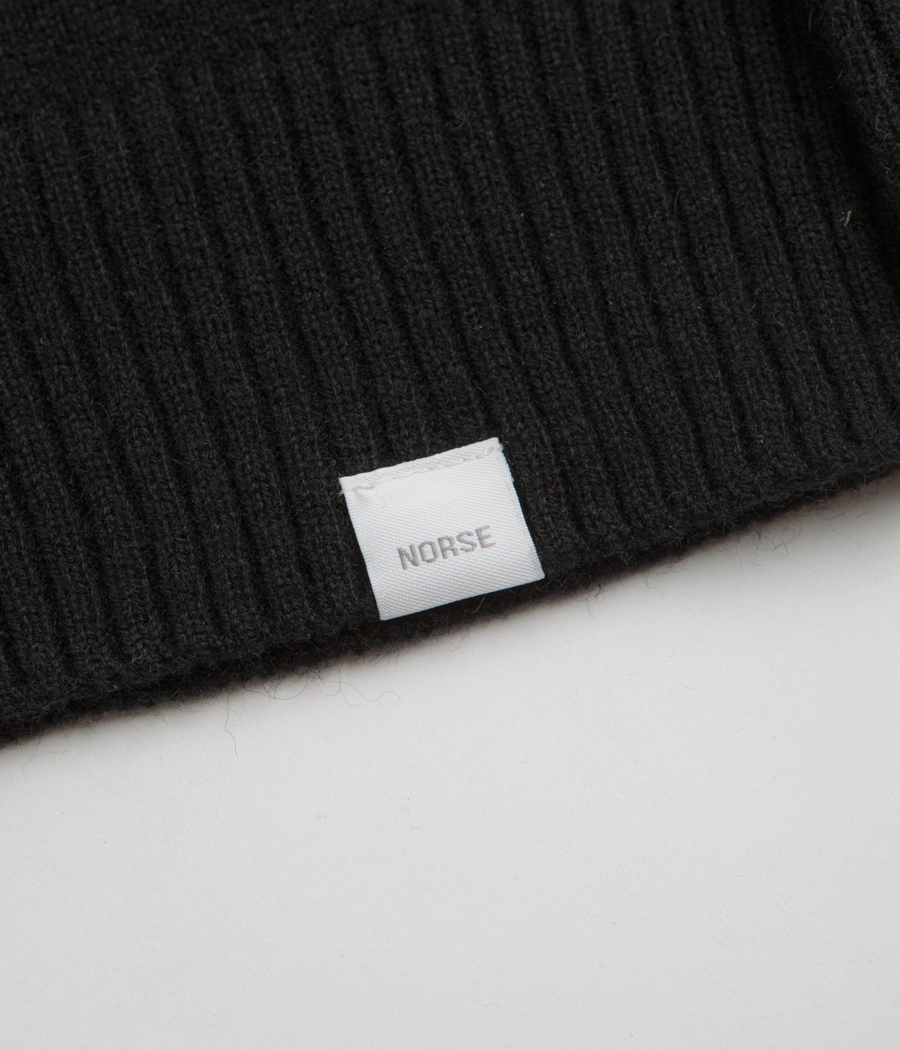 Comfortable Layers Norse Projects Standard Merino Crewneck Sweatshirt - Black