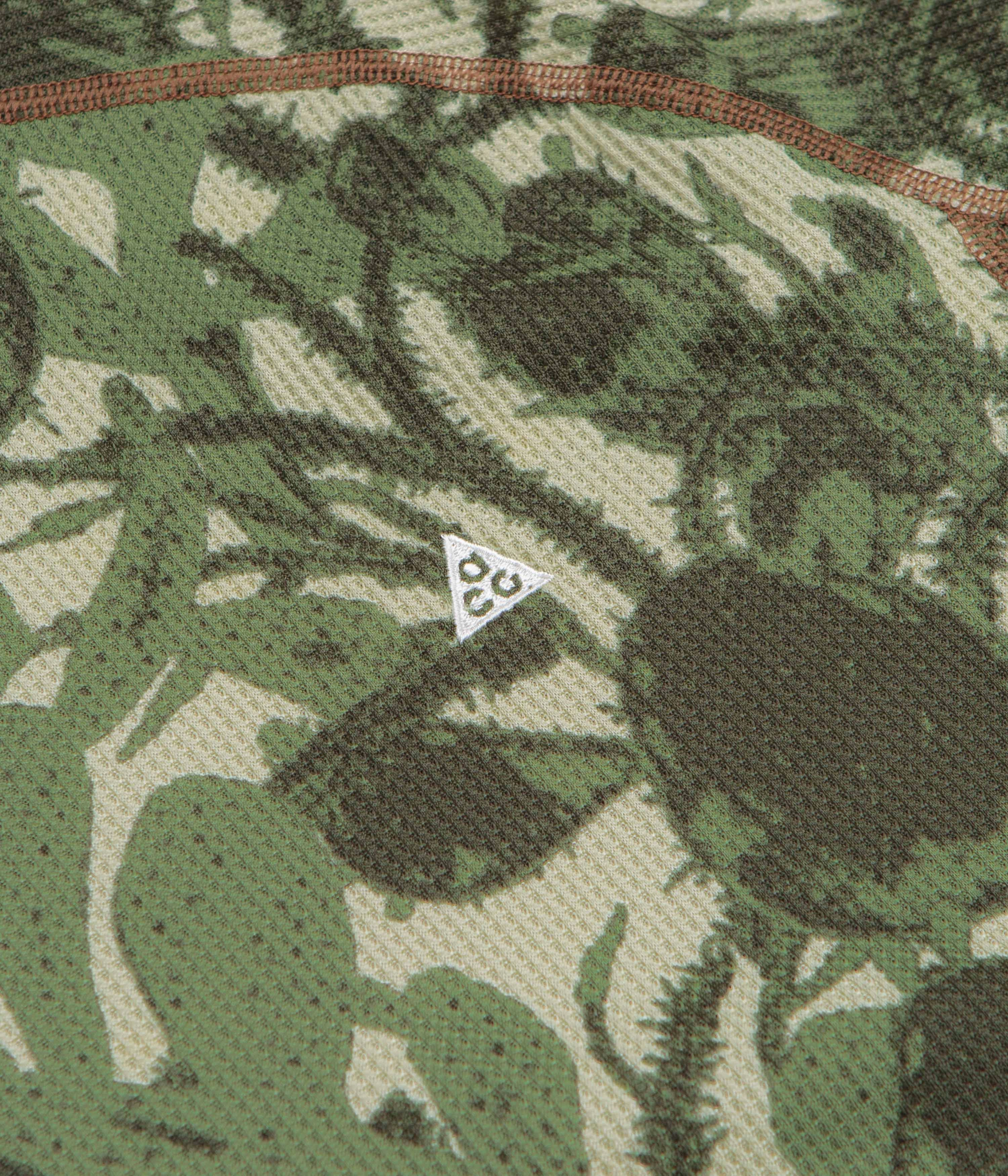 Nike ACG AOP Chinati T-Shirt  - Light Khaki / Cargo Khaki / Summit White monogram