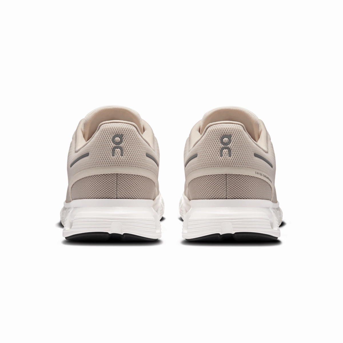 Narrow Toe Box Style Move On Running Men's Cloud 6 Pearl/White