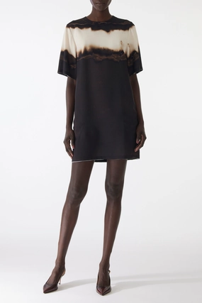 DIFFUSED OMBRE STRIPE SHORT SLEEVE SHIFT DRESS Quick Glam Soft Neutral