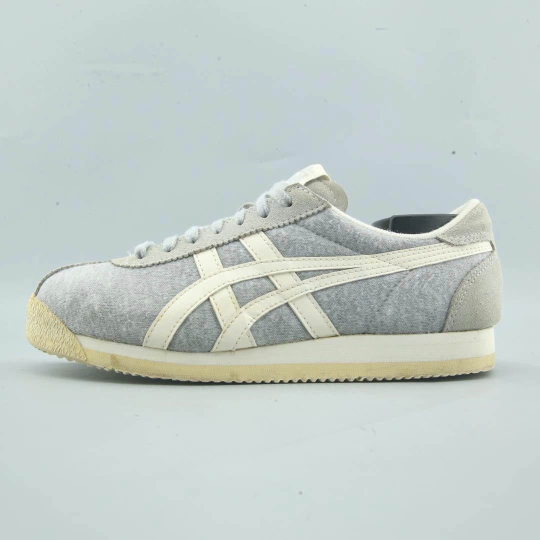 indoor mode Urban Sleek ONITSUKA TIGER  CORSAIR