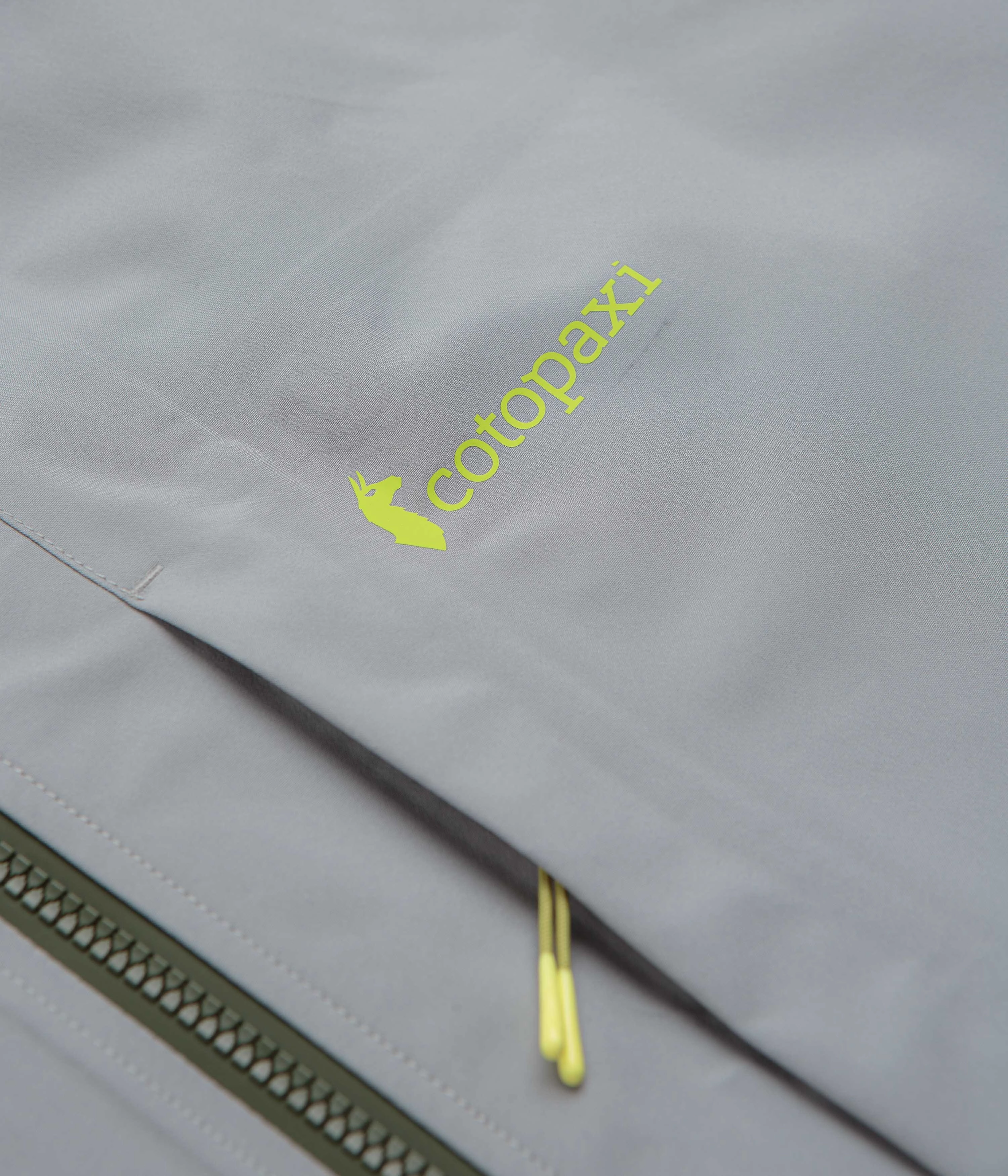 Casual Edge Ergonomic Cut Cotopaxi Cielo Rain Jacket - Smoke / Cinder