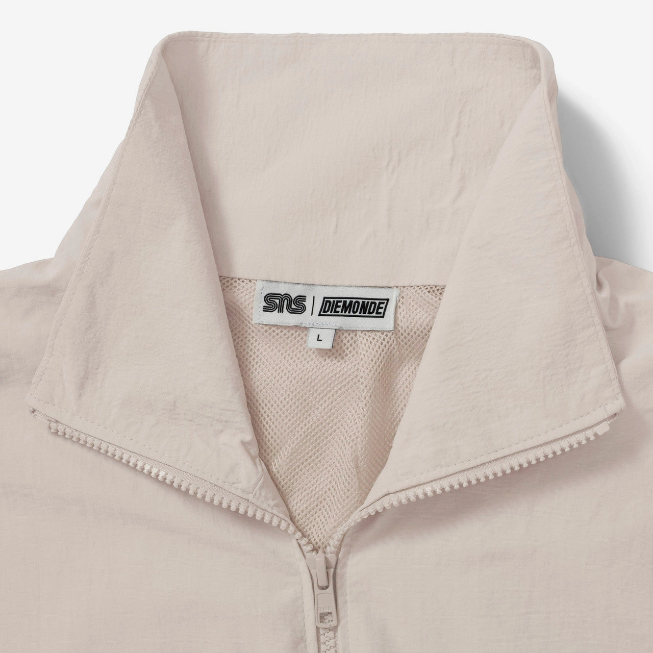 "Save The Youth" Half Zip Track Top x SNS Simple Look