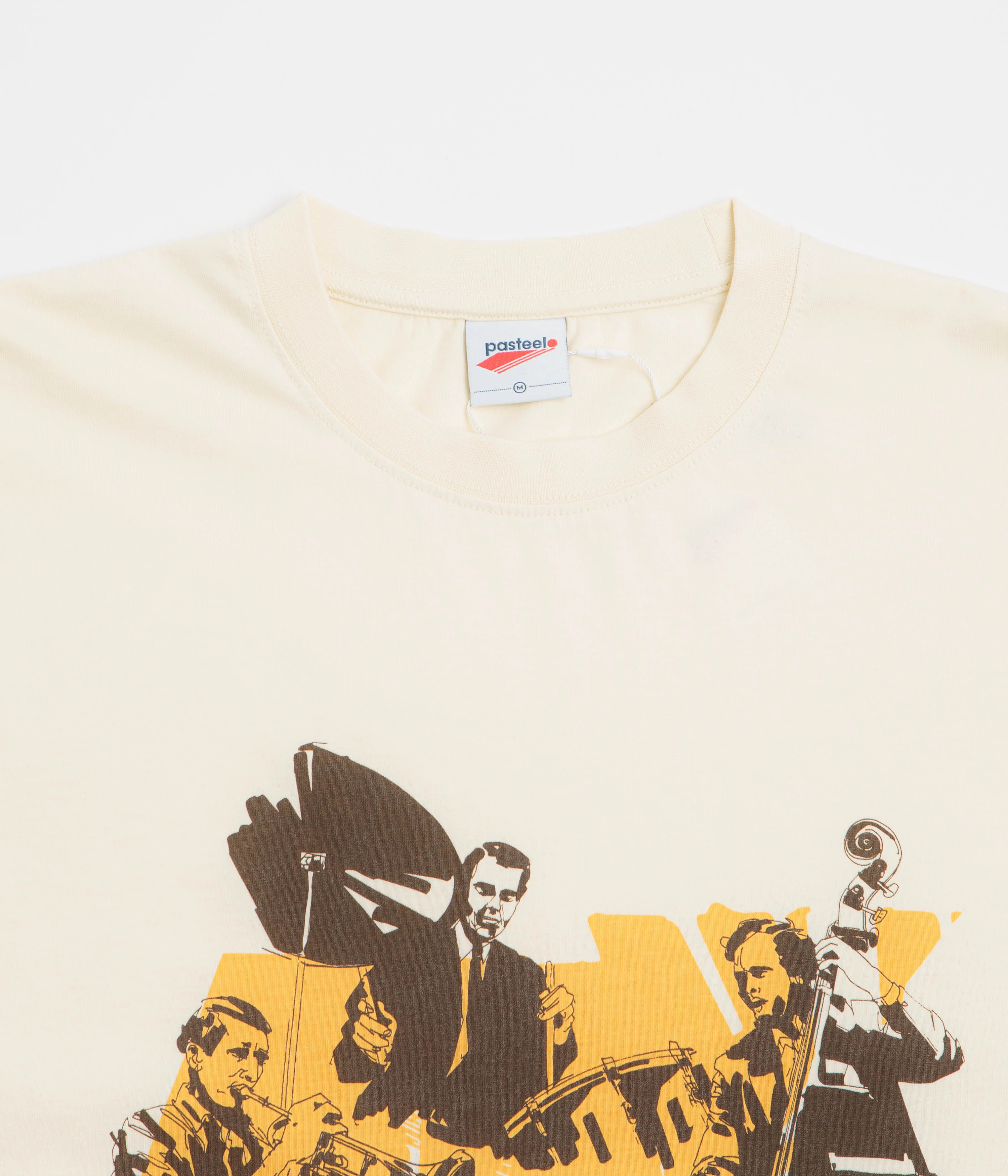 Pasteelo Jazz Cats T-Shirt - Cream brooch