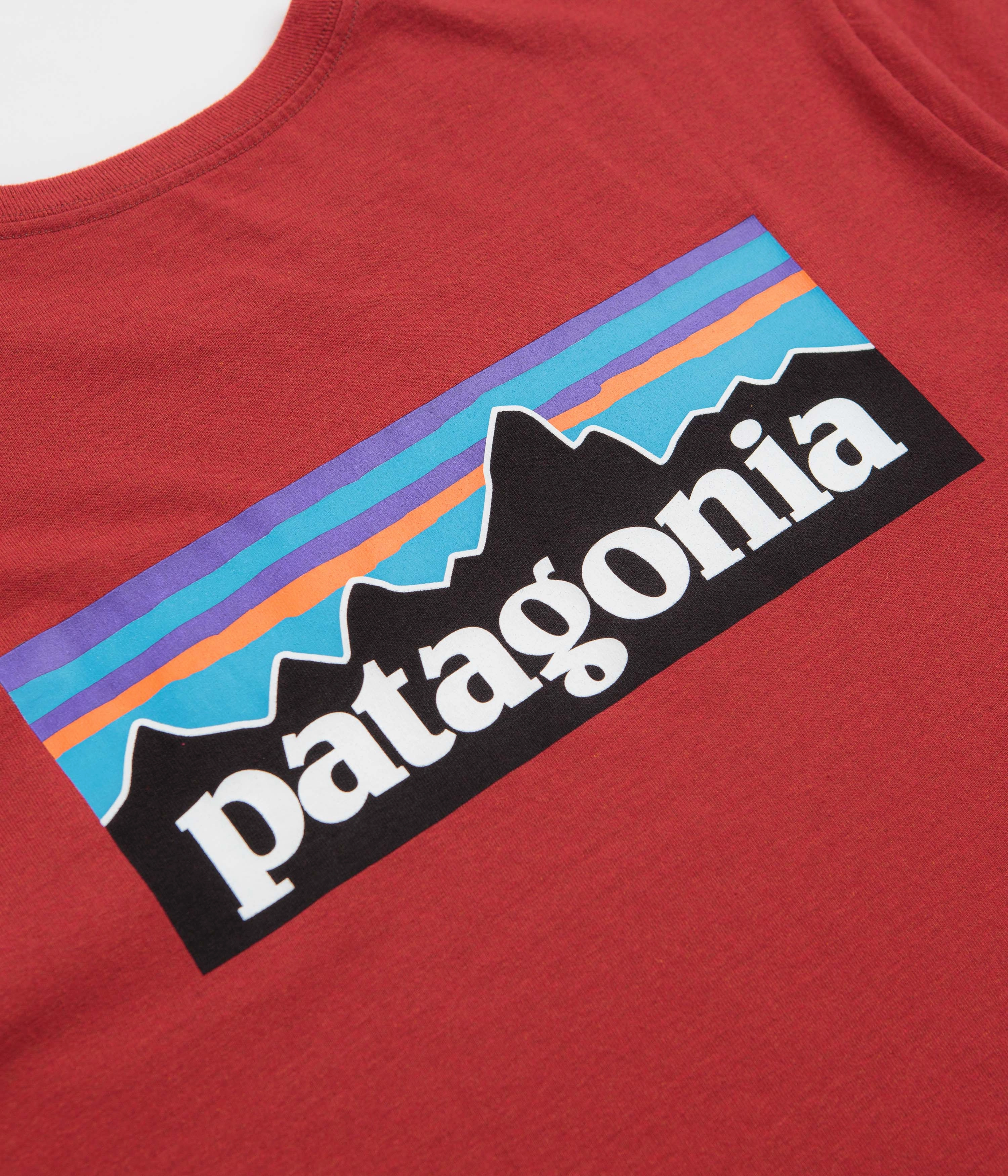Travel Essential Up-to-date Patagonia P-6 Logo Responsibili-Tee T-Shirt - Amanita Red