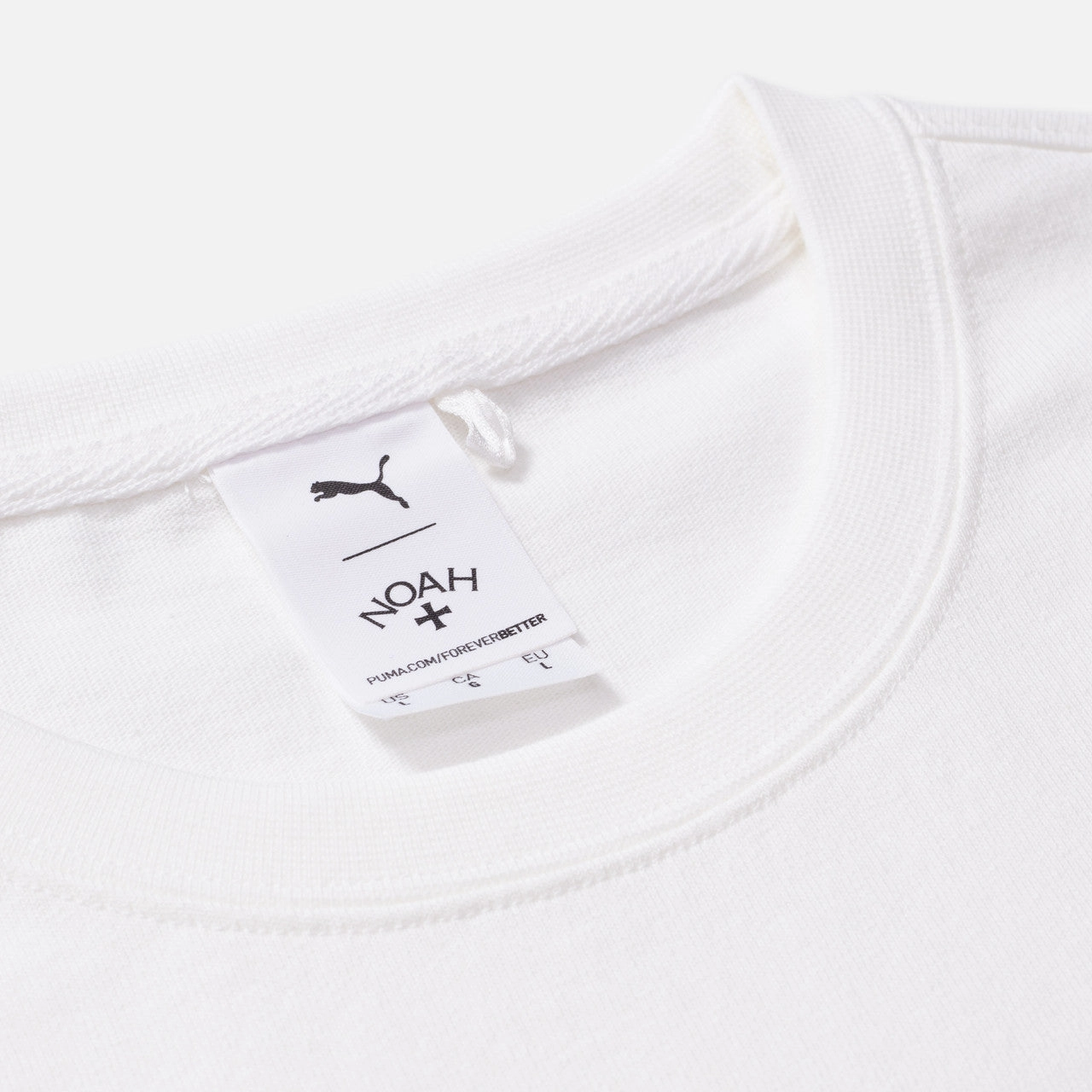 Photo Graphic Tee x Noah Best-selling loafers