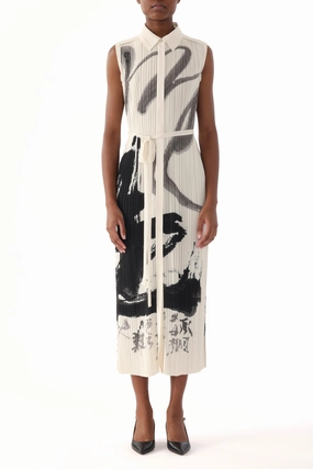 Easy Pairing PLEATED SLEEVELESS SHIRTDRESS WITH ARTWORK BY TONG YANG TZE