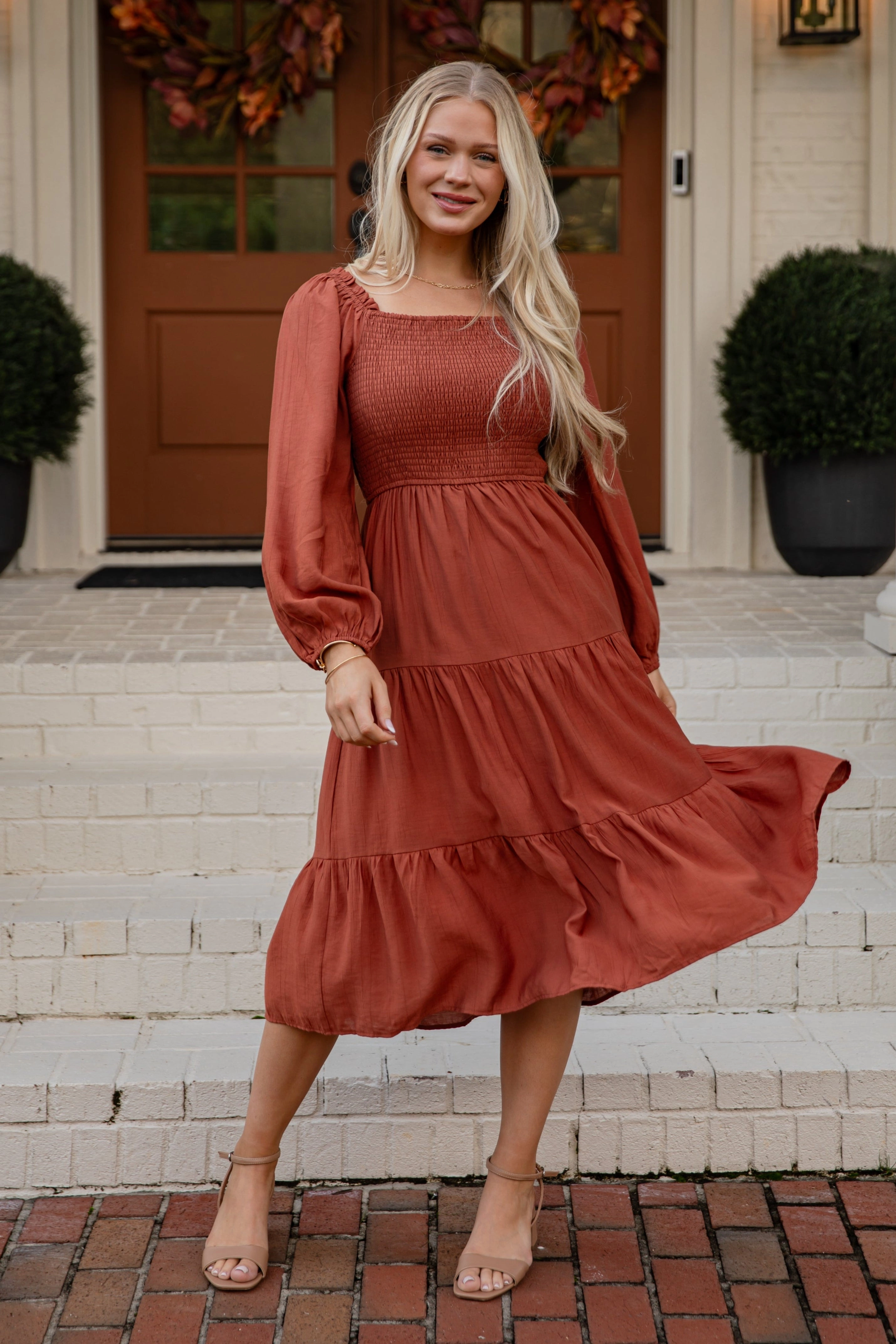 See Your Heart Rust Smocked Midi Dress Minimalist-Trend All Time Fit
