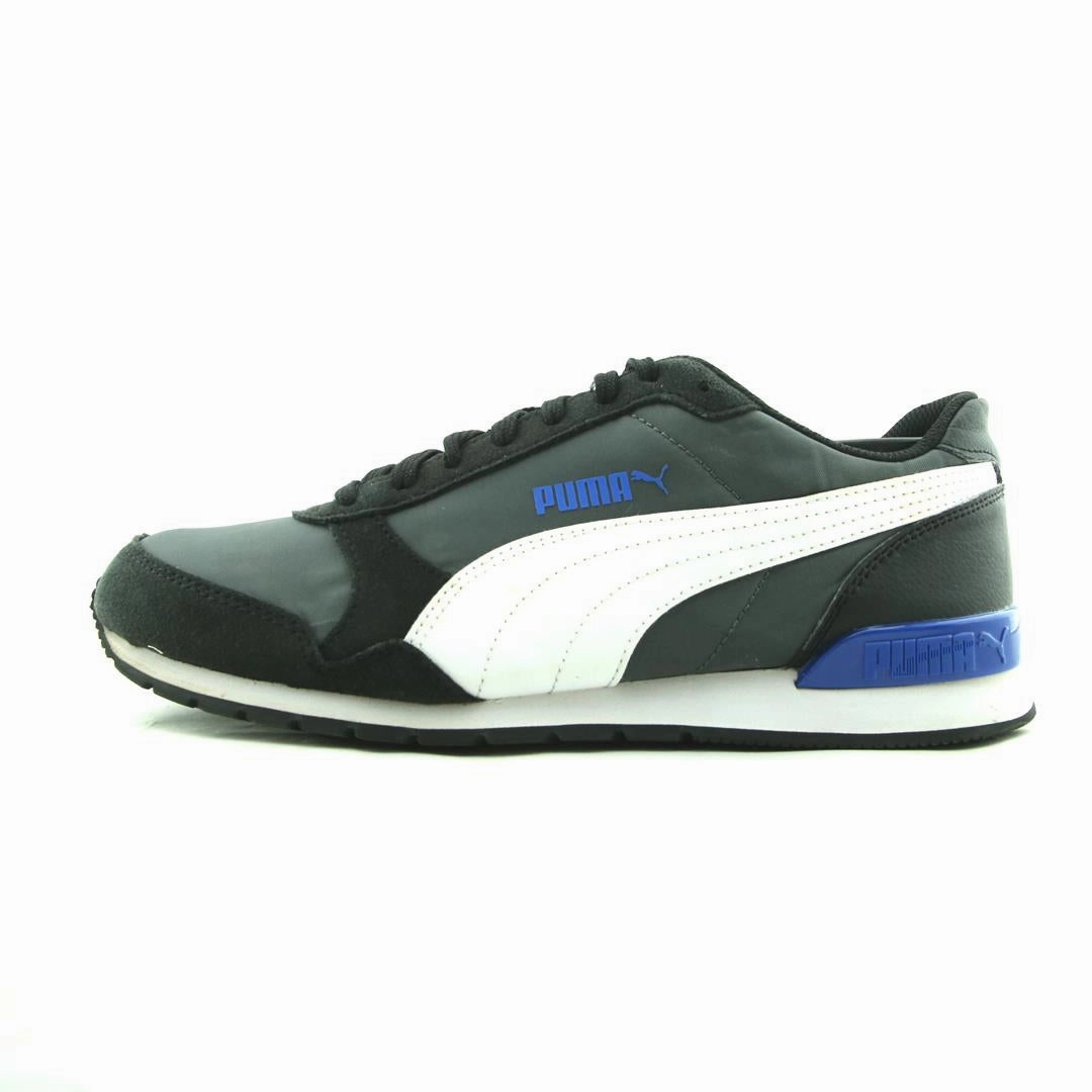 PUMA ST RUNNER V2 Effortless Walk mesh ventilation