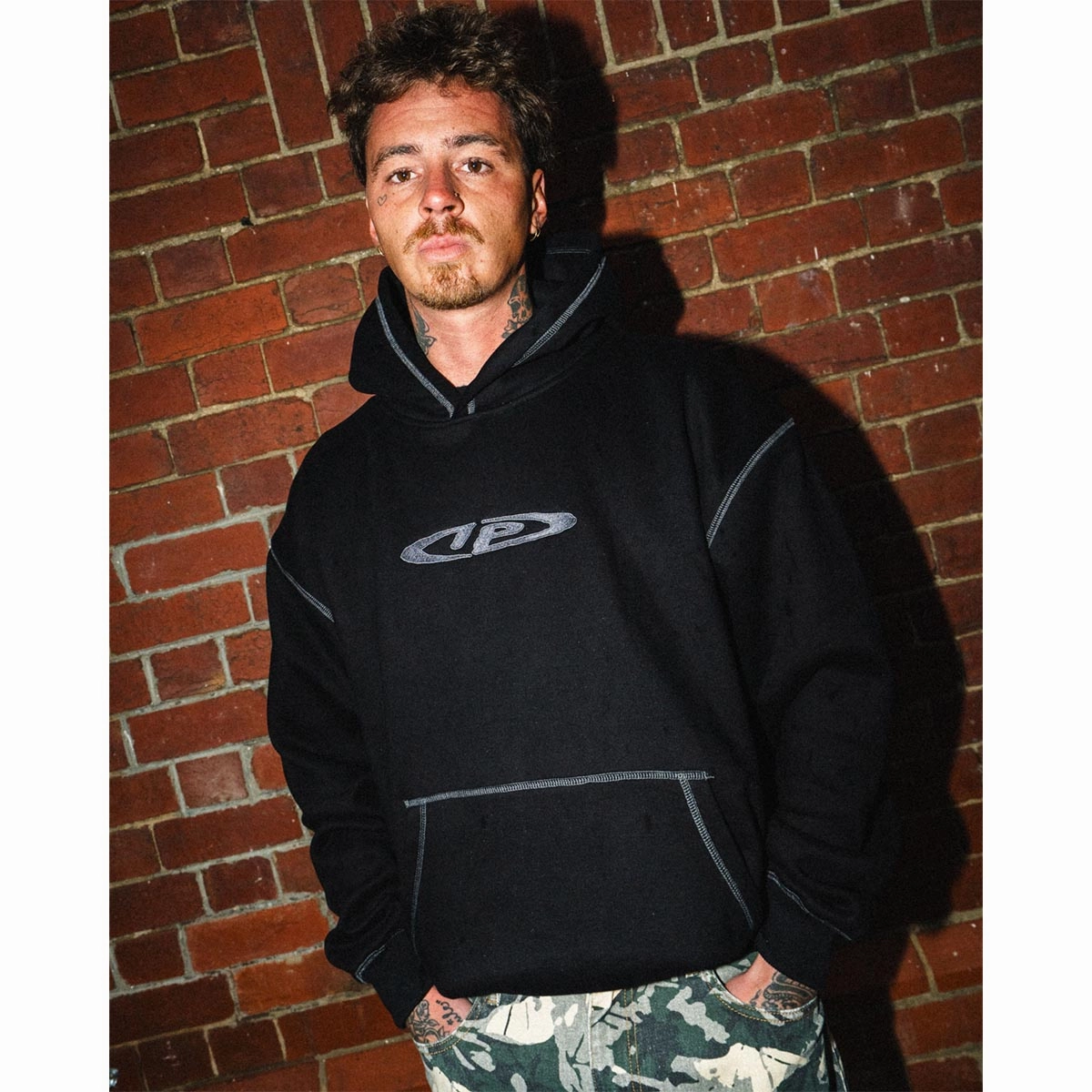 Cozy Style Chill Comfort Ichpig - Optic Cordless Hoodie Black