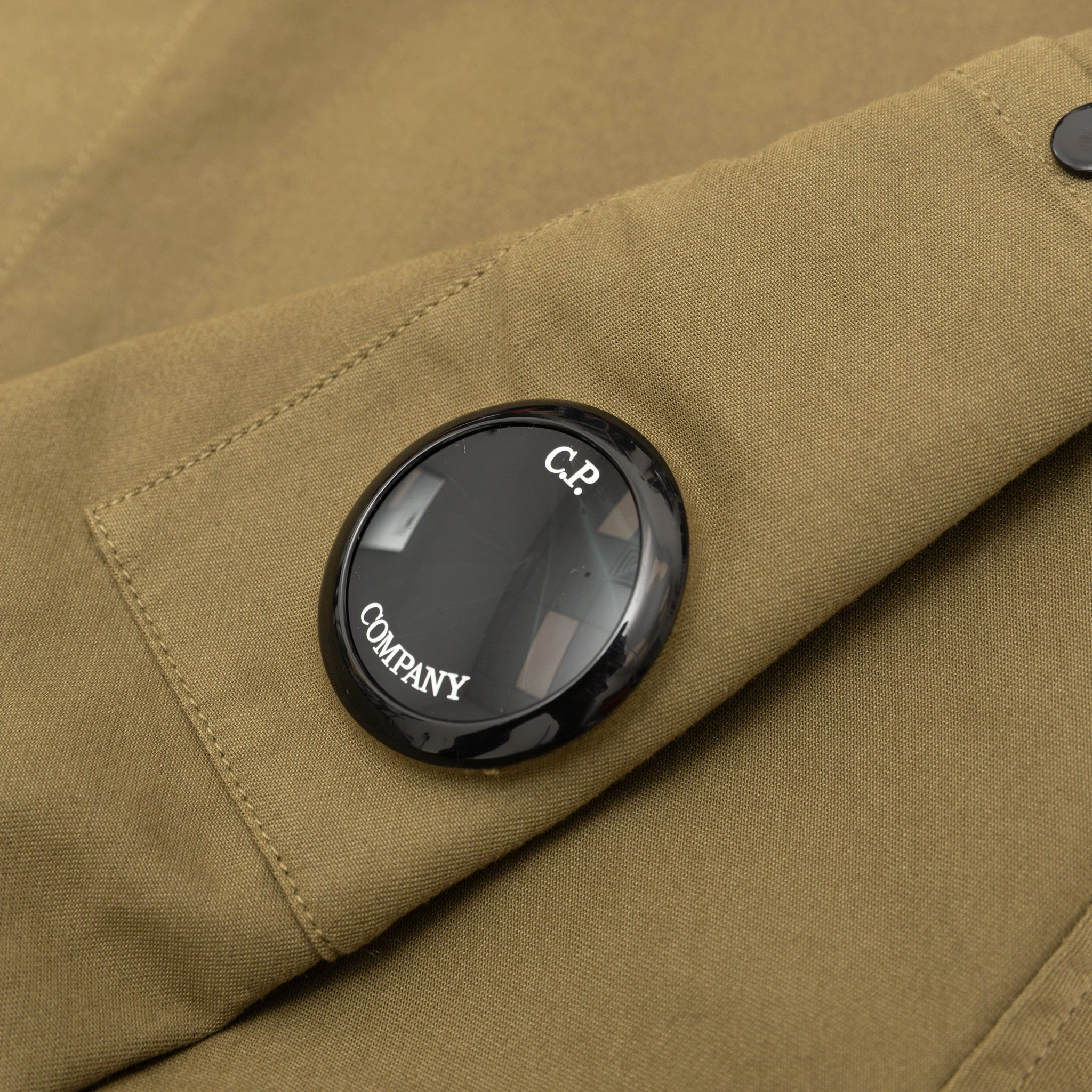 Smart Layering COTTON/ NYLON DOUBLE SATIN LENS UTILITY OVERSHIRT