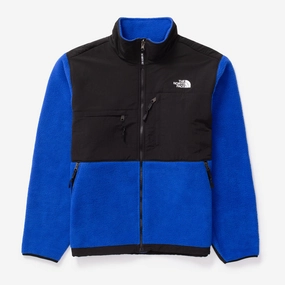 Retro Denali Jacket suitable for holidays