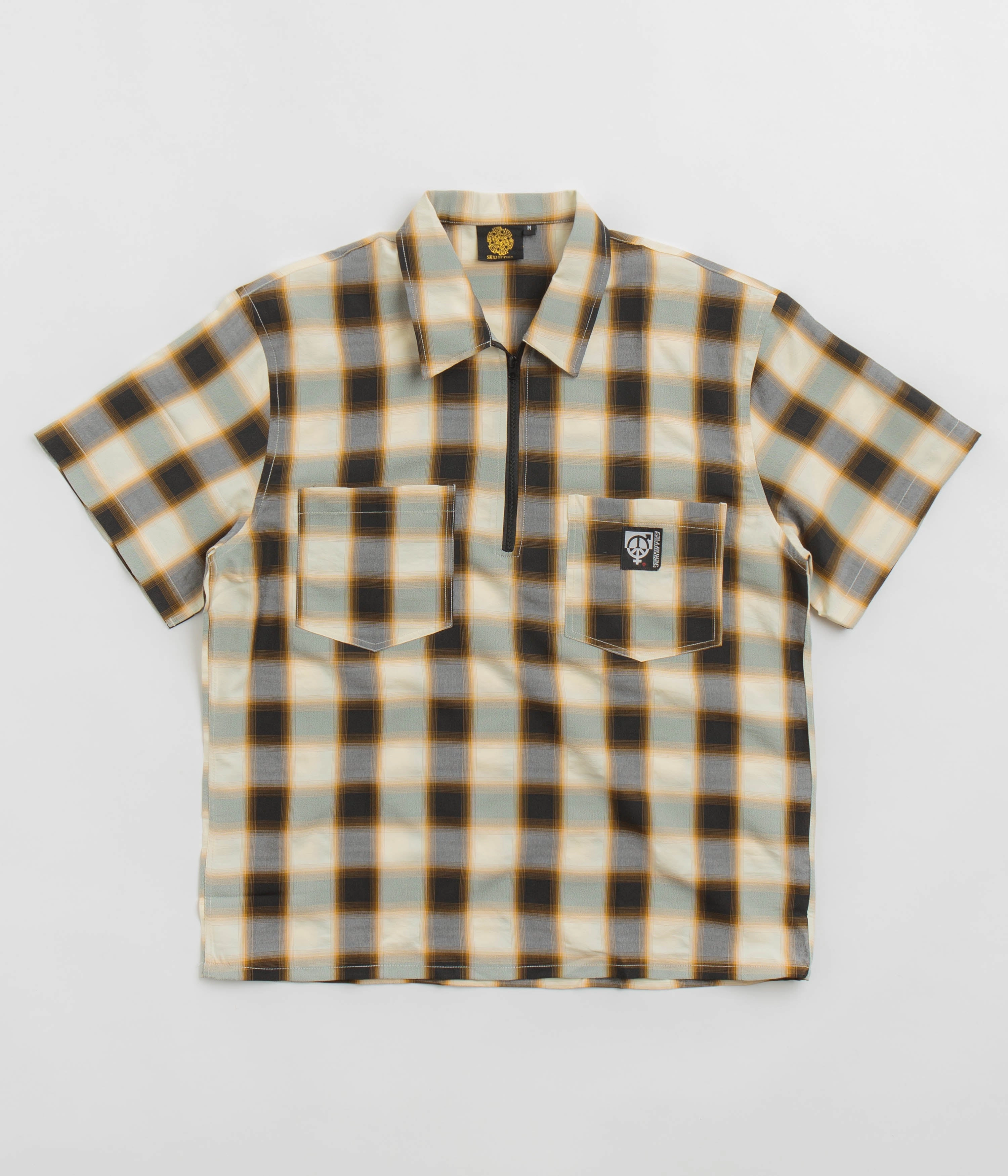 Bold Pattern Embroidered Logo Sexhippies Half Zipper Short Sleeve Shirt - Off White / Black