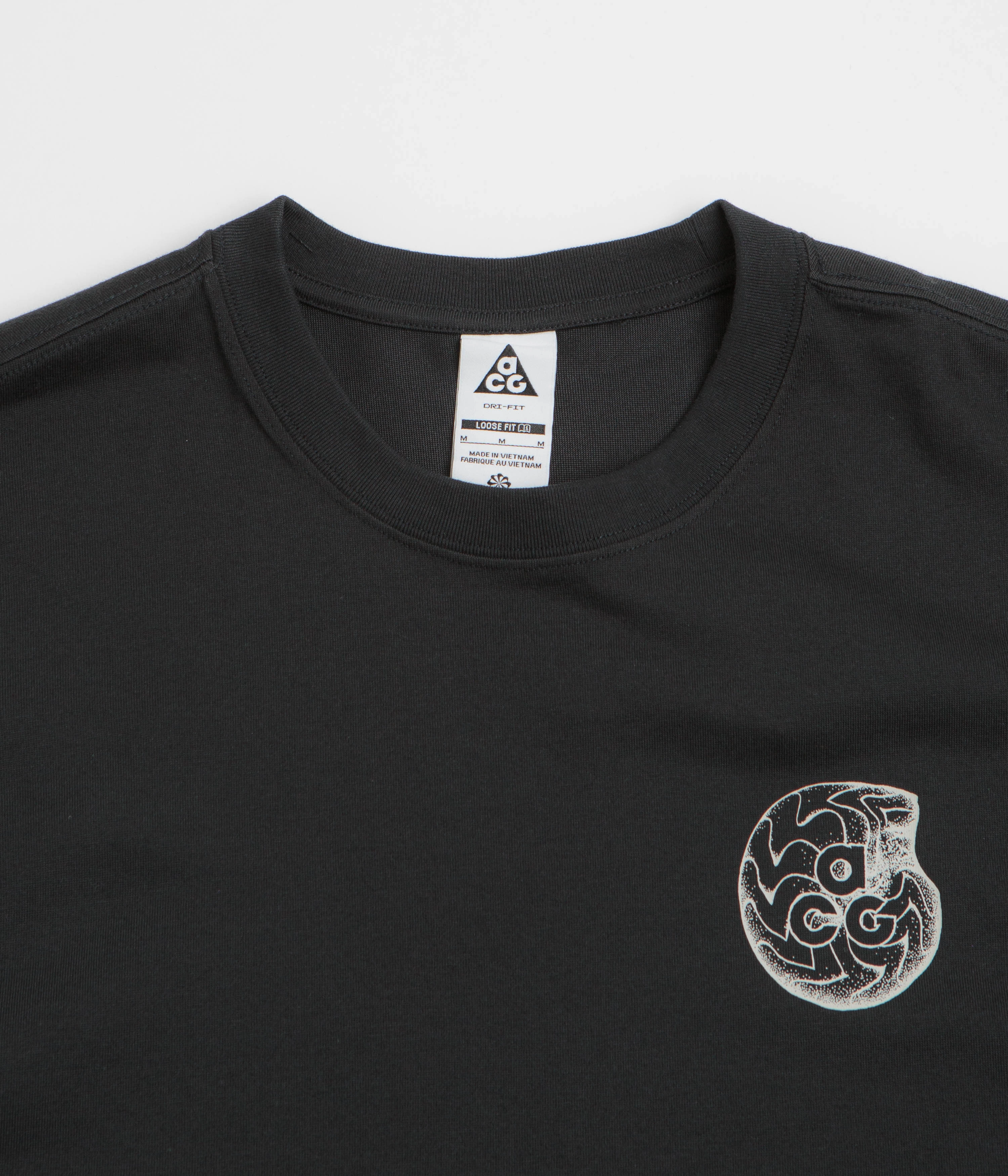 poncho silhouette Nike ACG Fossils T-Shirt - Black