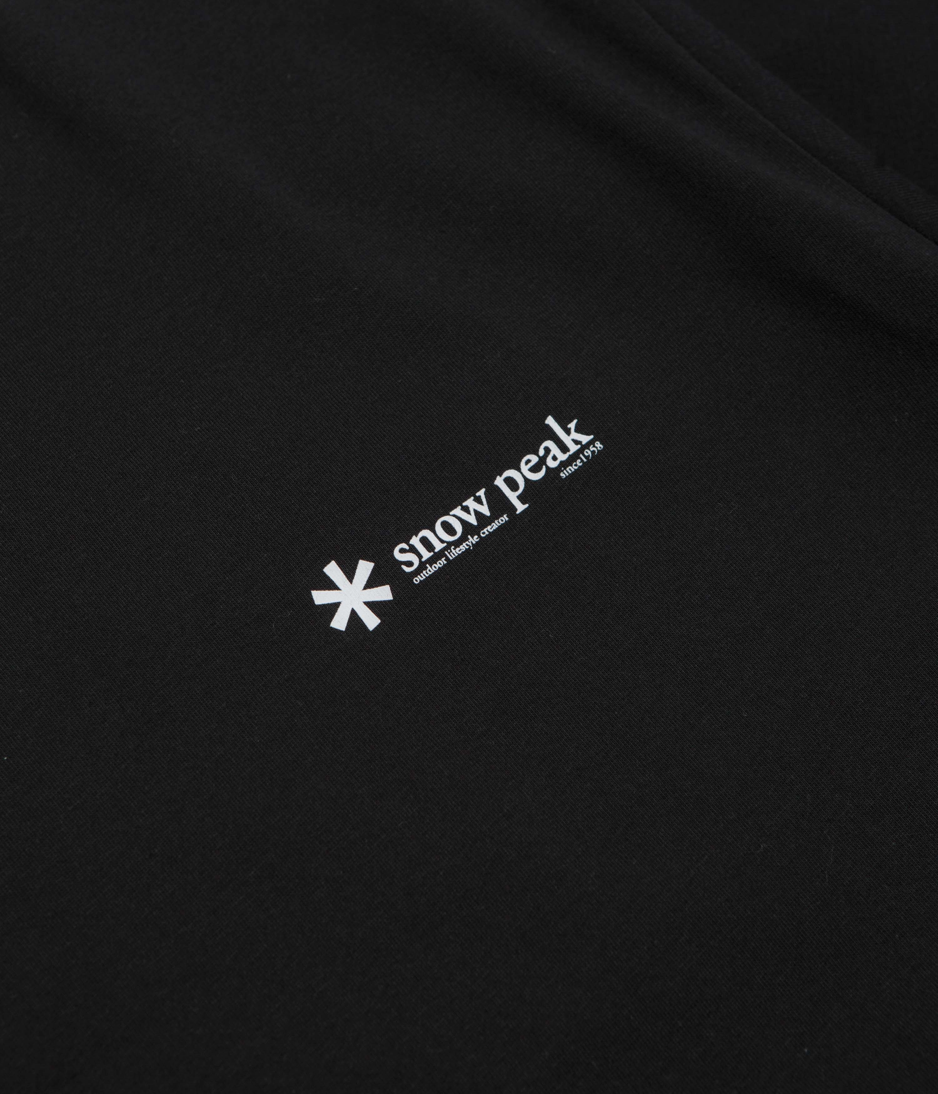 Snow Peak Chest Logo T-Shirt - Black tent venue Activewear