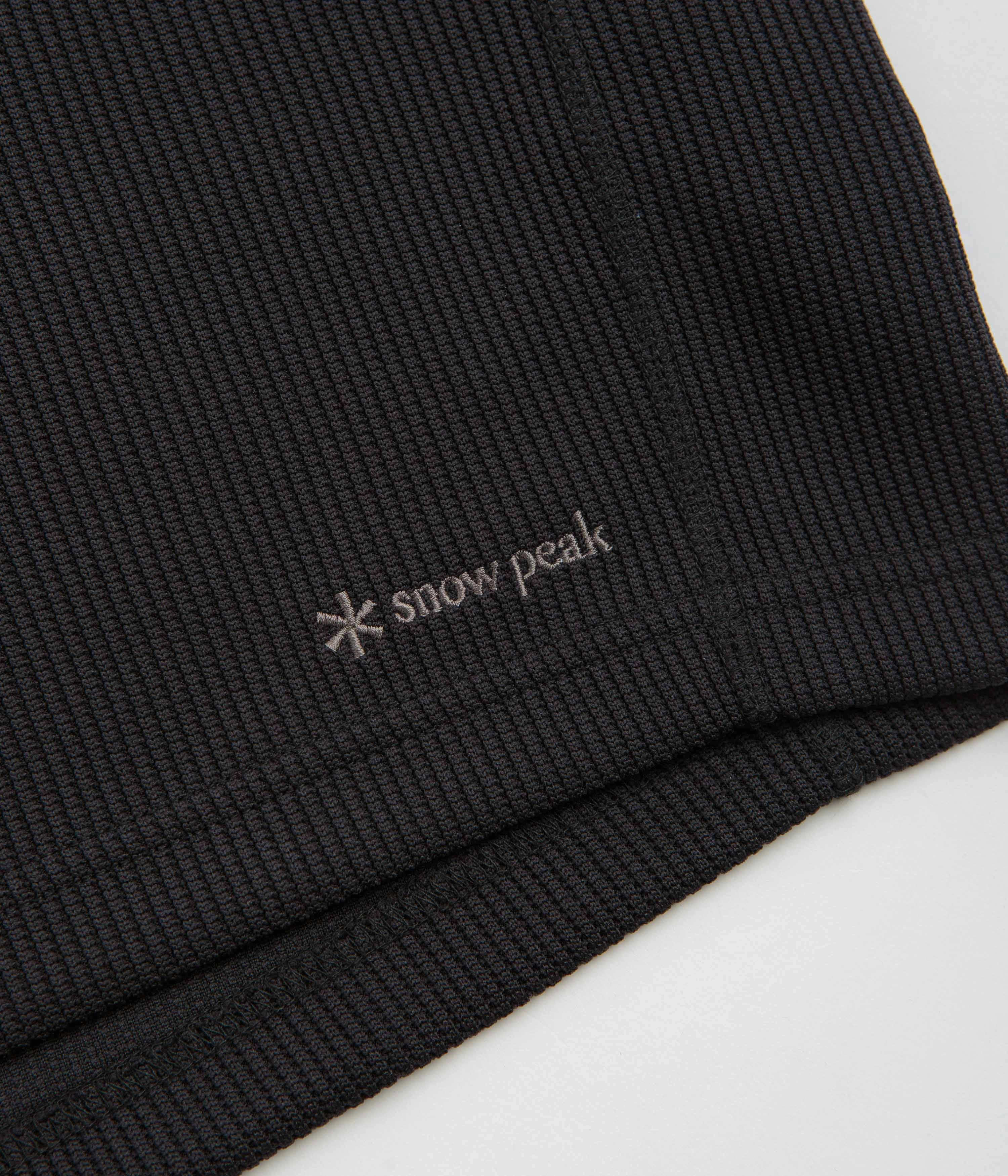 Checkered Airbnb venue Snow Peak Dry Thermal T-Shirt - Black