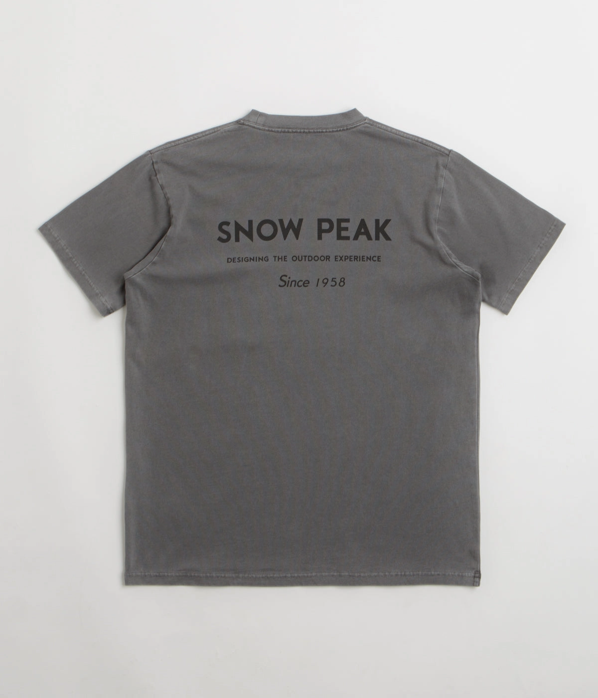 Snow Peak Garment Dyed T-Shirt - Charcoal snowboarding venue morning