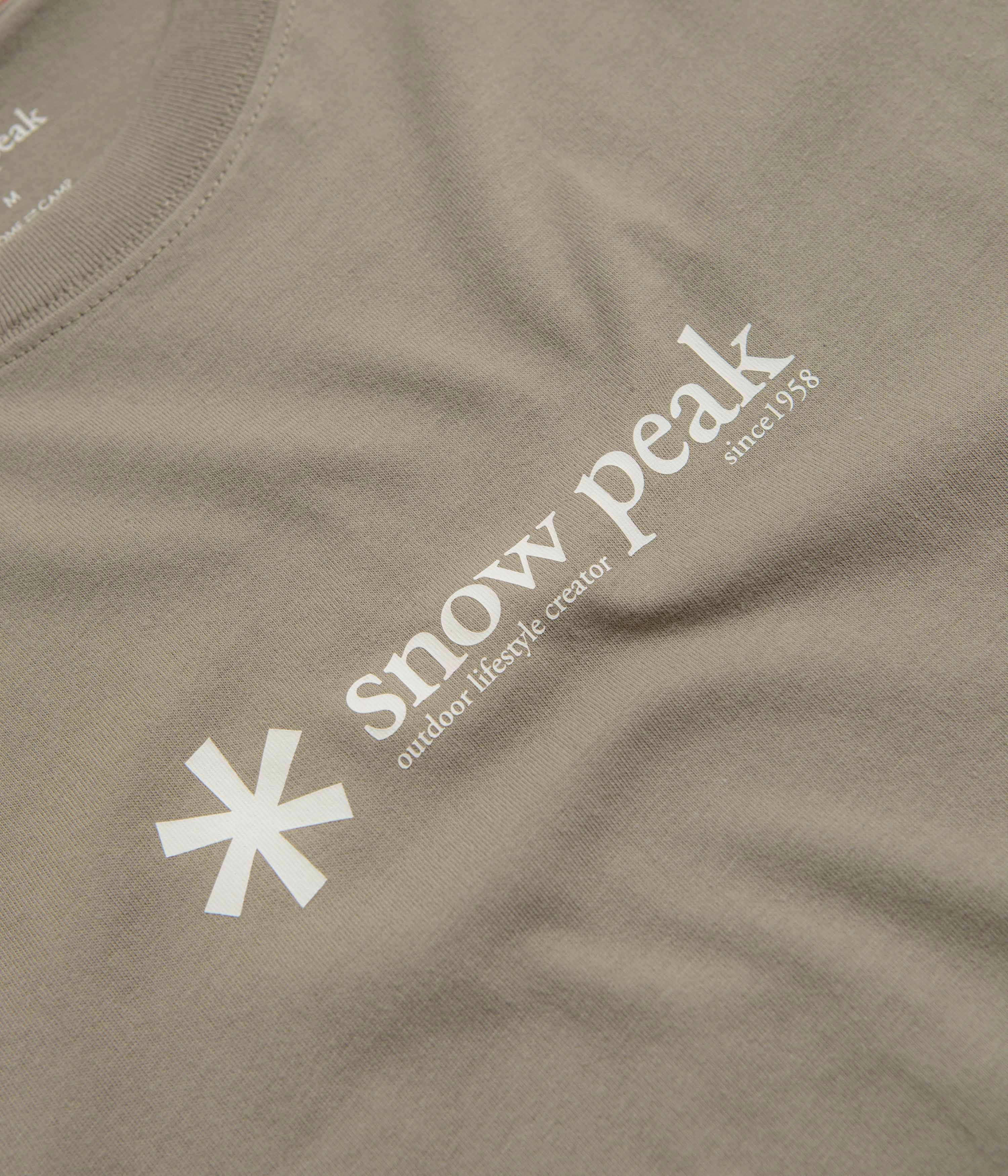 Button Closure Elegant Snow Peak Logo T-Shirt - Pro