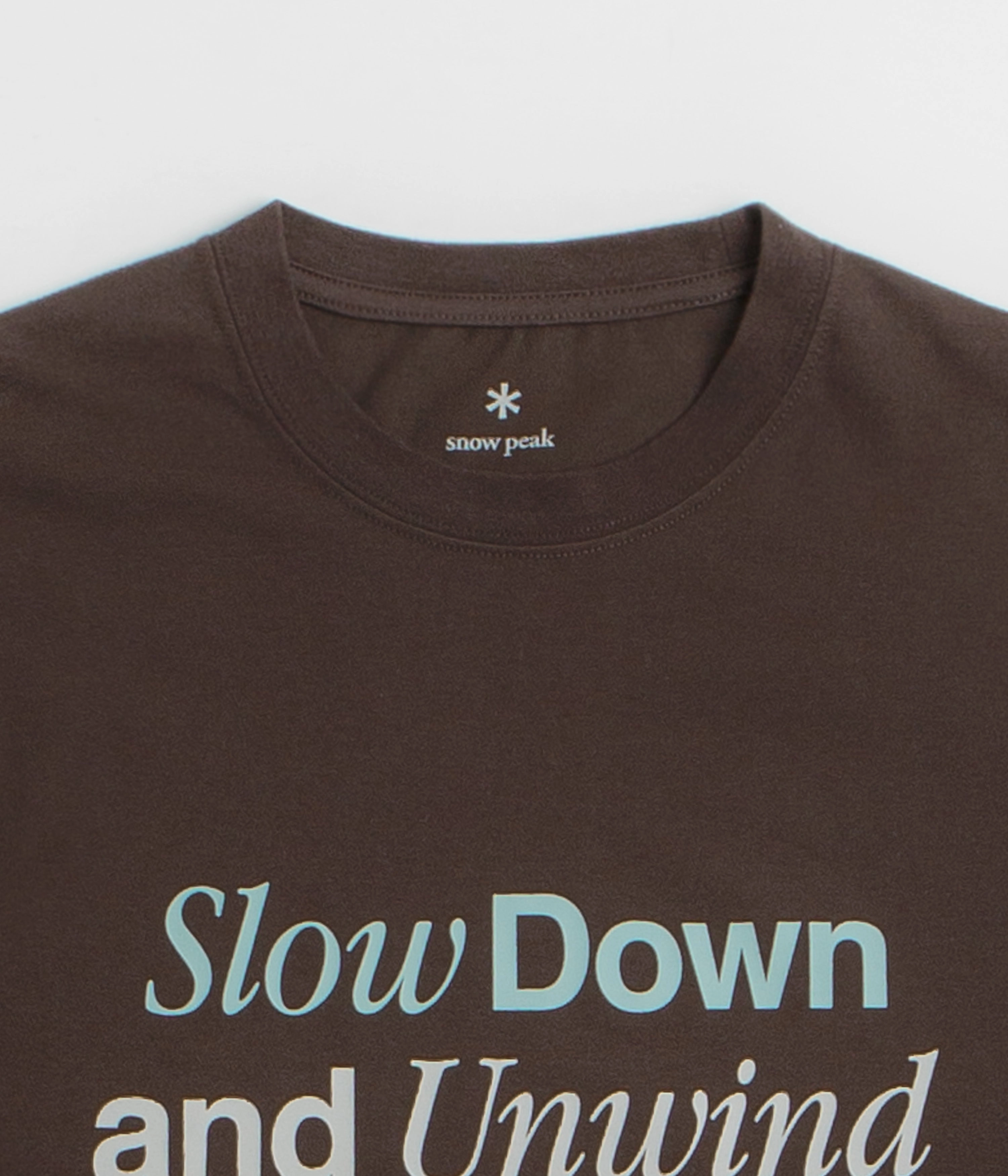 Snow Peak Relaxation T-Shirt - Dark Brown vest silhouette Easy to Wear