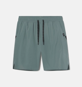 Comfort Base Flared bottom Stride Short [7.5"]