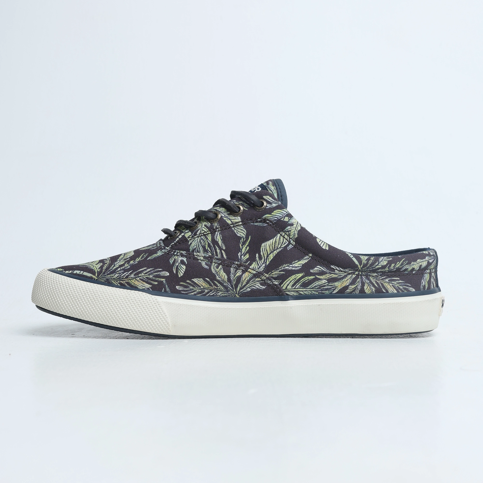 Fall Travel All Daywear Sperry - Men's SeaCycled? Striper II Palm Sneaker - Black