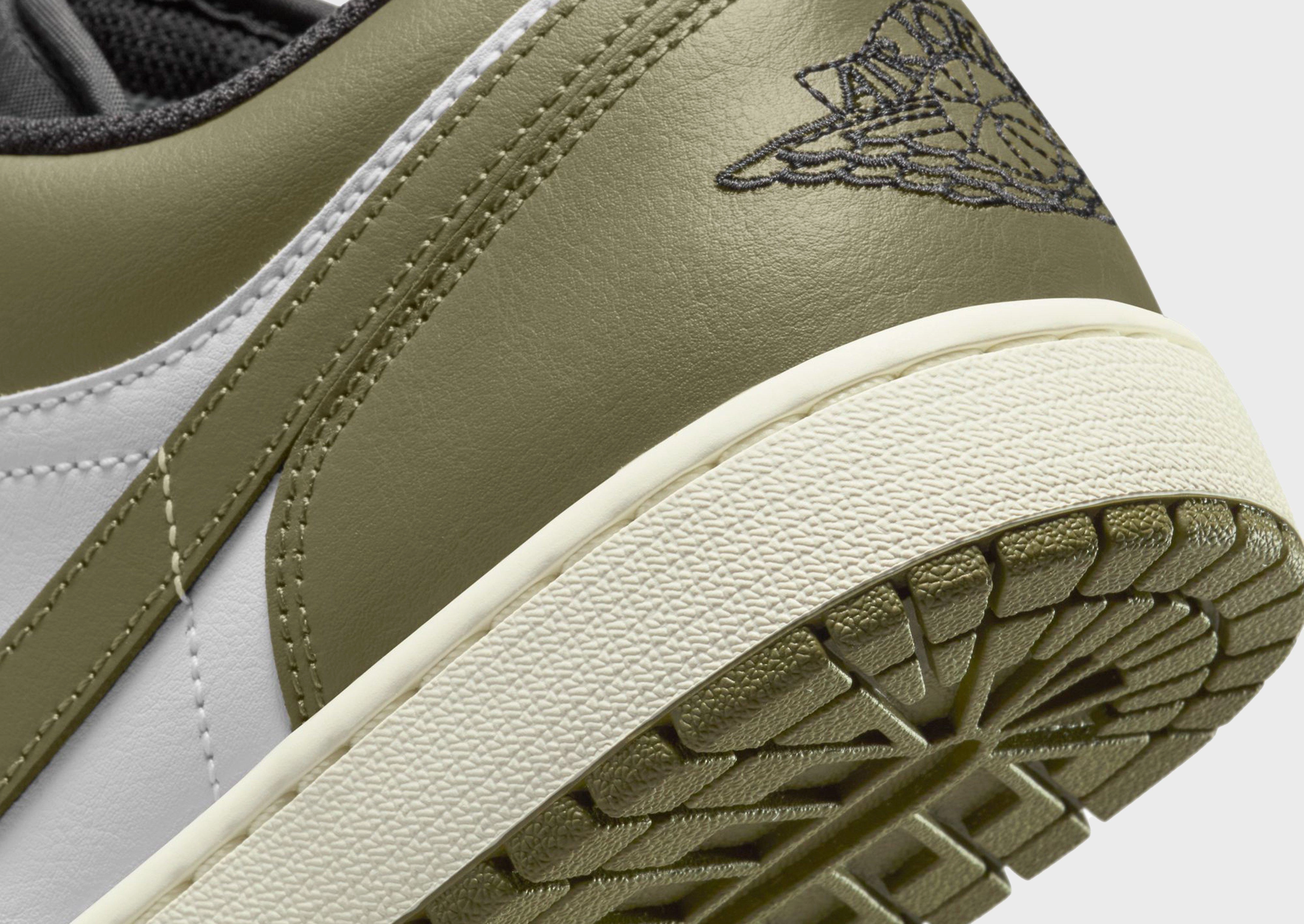 Air 1 Low All Rounder