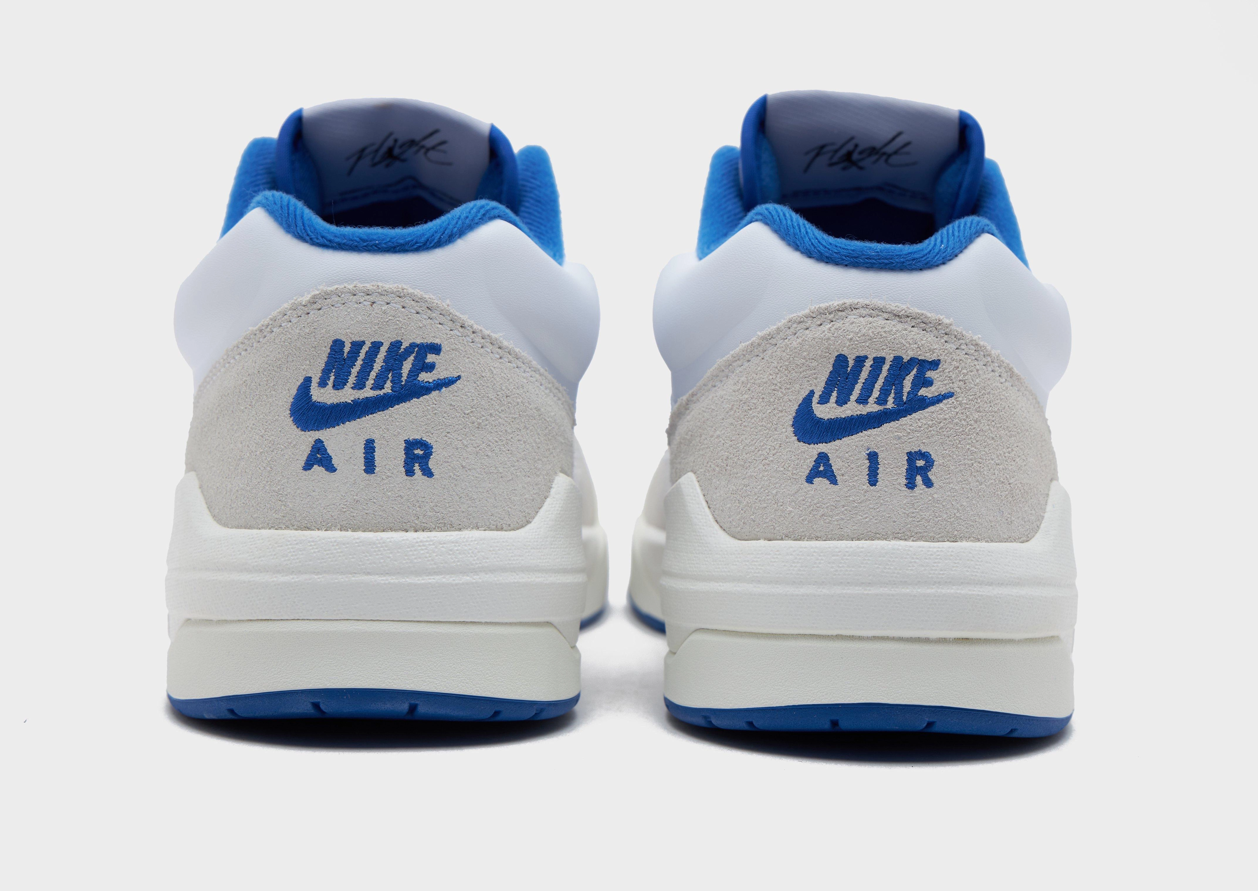 Stadium 90 Smooth Soles Contrasting Colors