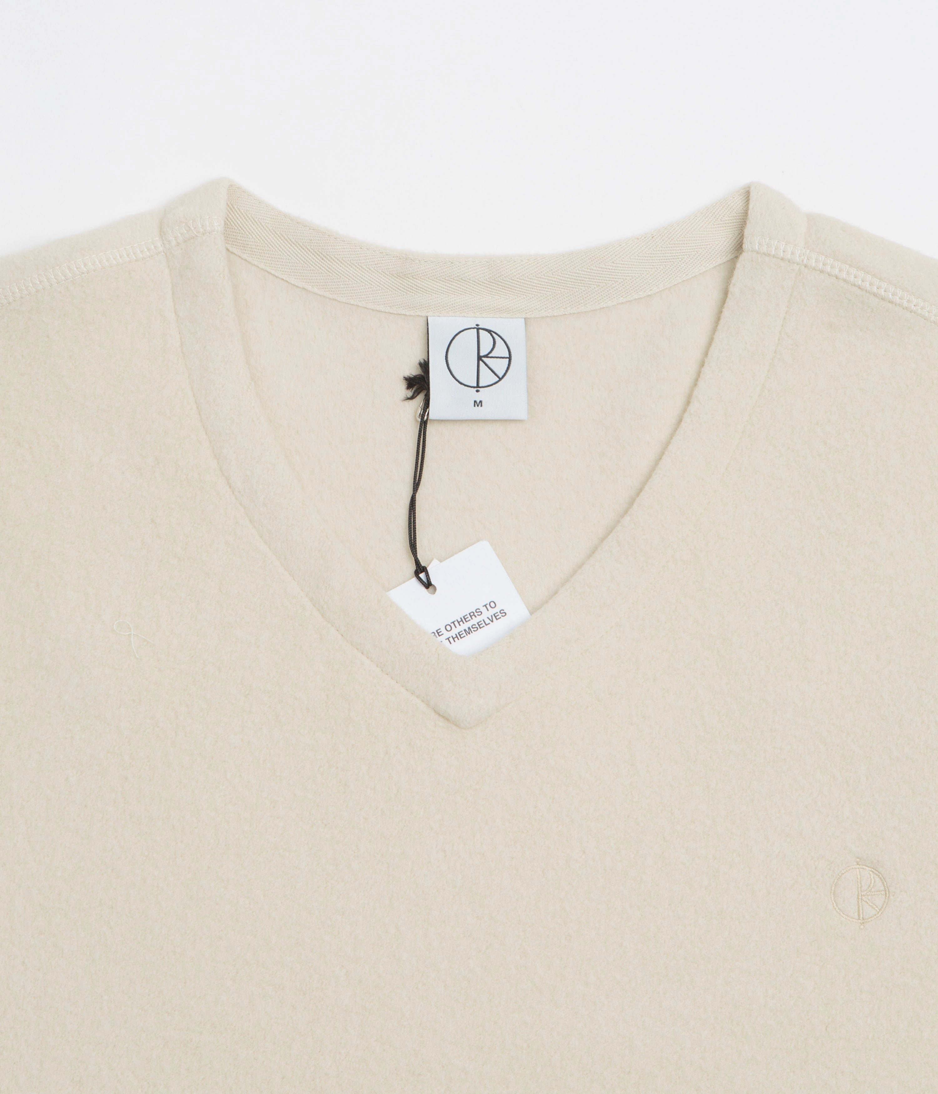 Polar Scott Sweatshirt - Sand Versatile Outfit