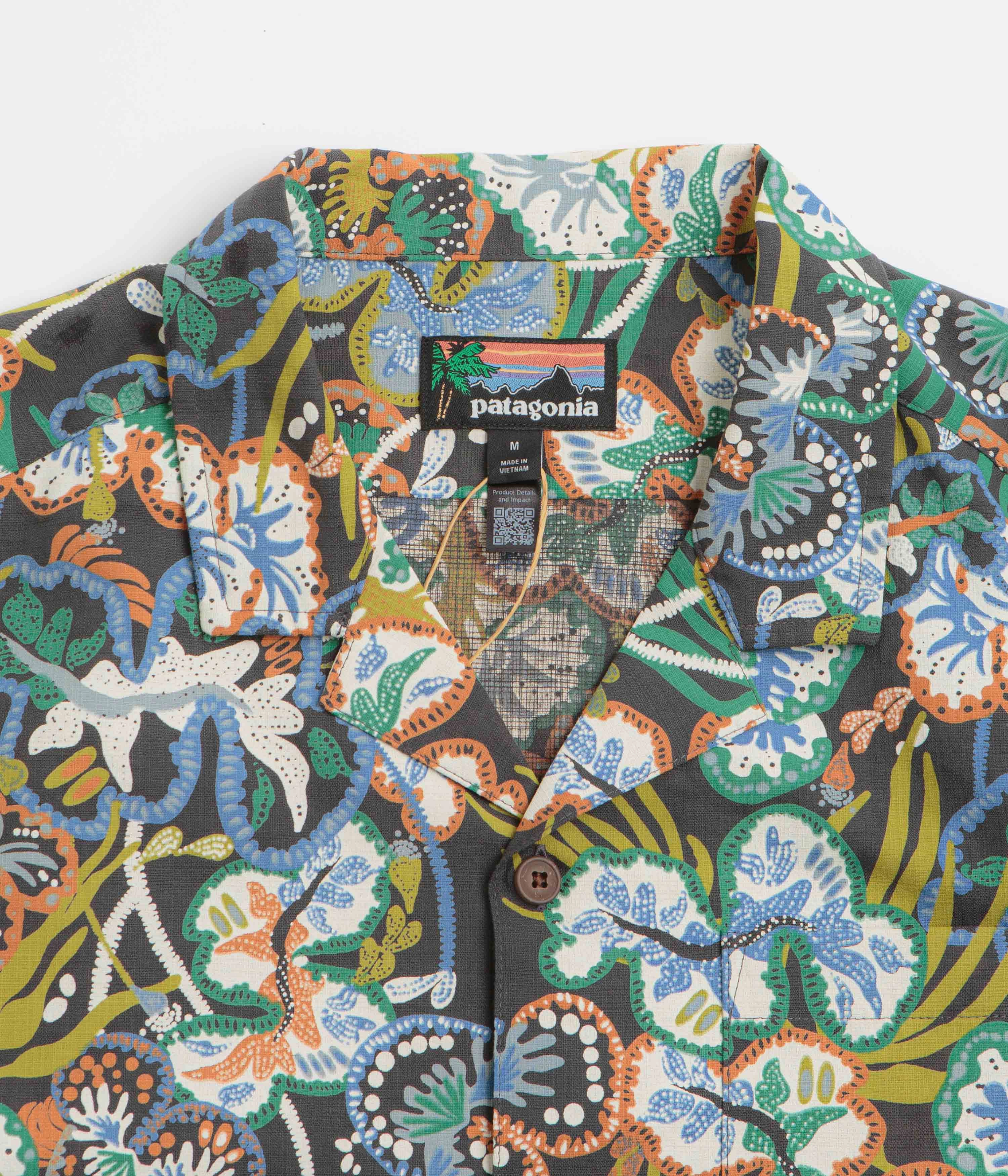 Country Charm Patagonia Tidal Threads Camp Shirt - Undersea: Ink Black