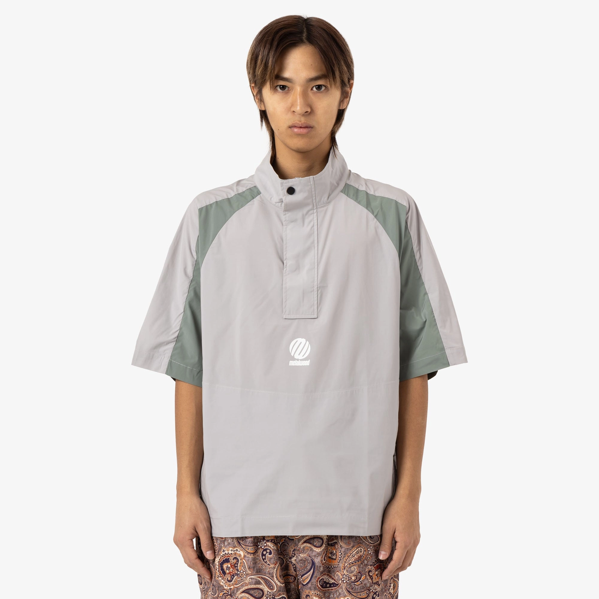 Metalwood Short Sleeve Paneled Wind Shirt Titanium / Sage Tight Fit