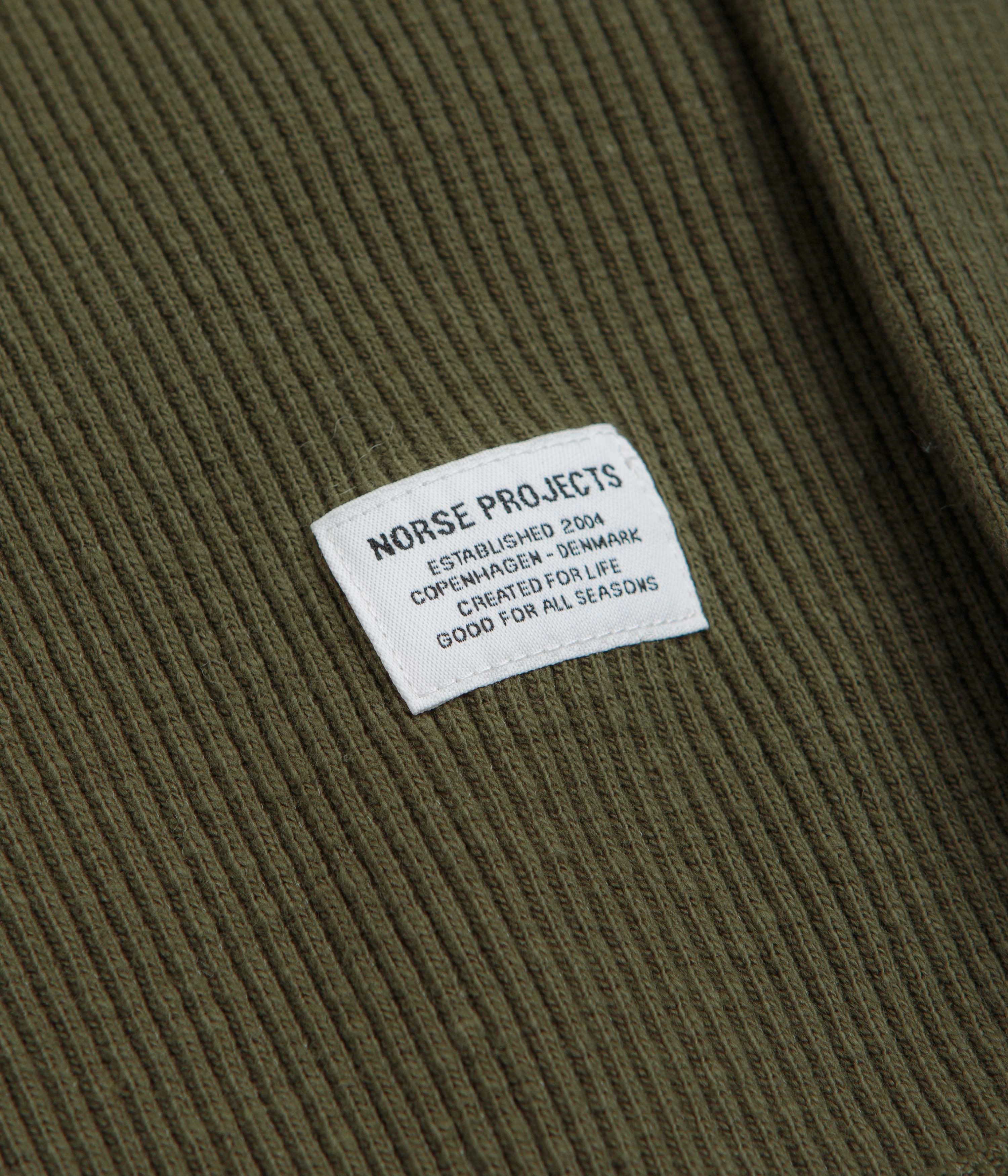 pleats Multi Directional Stretch Norse Projects Eske Military Rib Long Sleeve T-Shirt - Olive Night