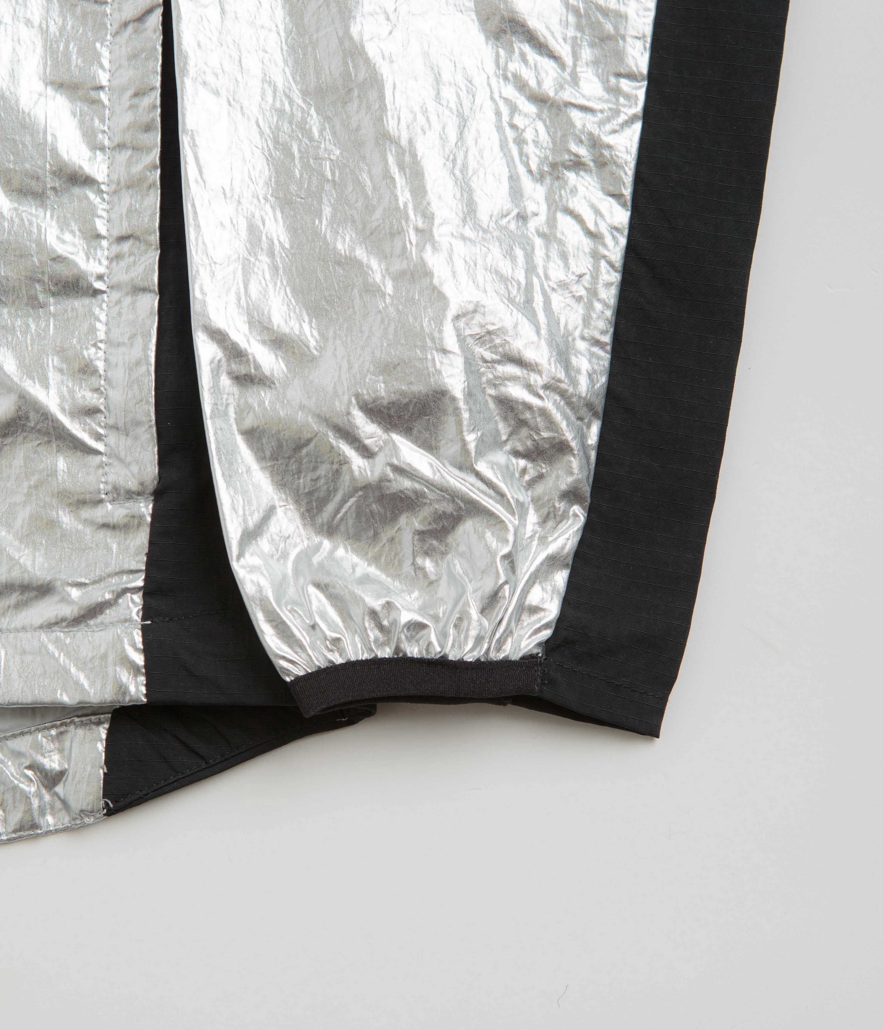 Waterproof Outer Layer Wrap The Trilogy Tapes Lightweight Jacket - Silver