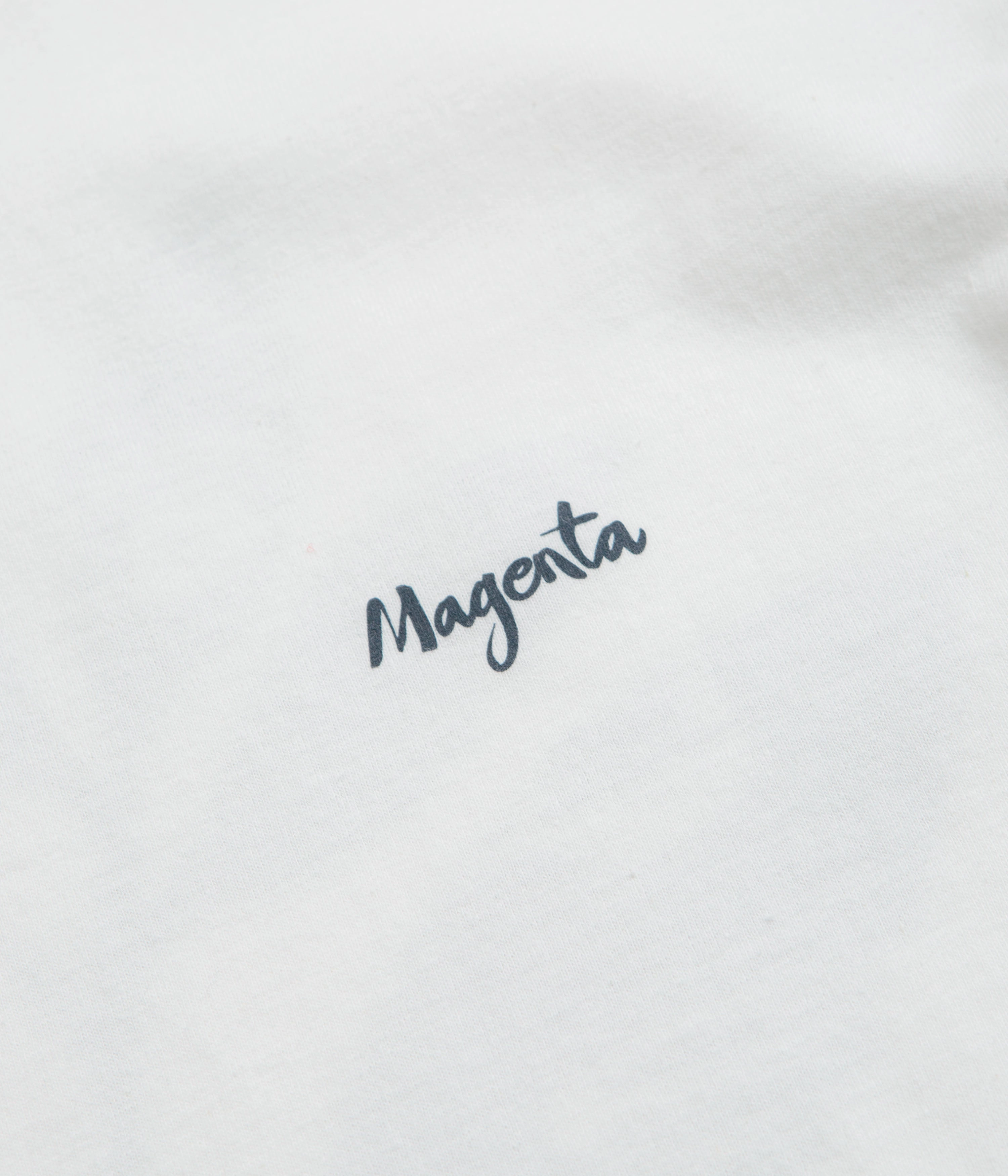 Magenta Femme T-Shirt - White City Life linen shirt