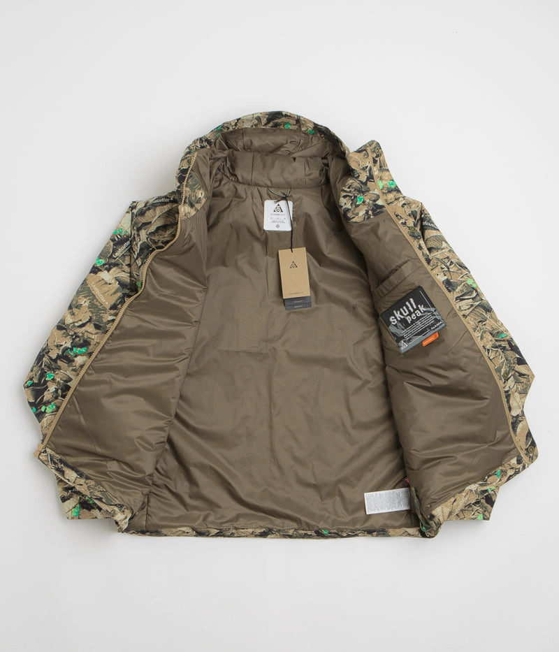 gardeners Temperature Regulating Fabric Nike ACG Skull Peak Full Zip Jacket - Parachute Beige / Summit White