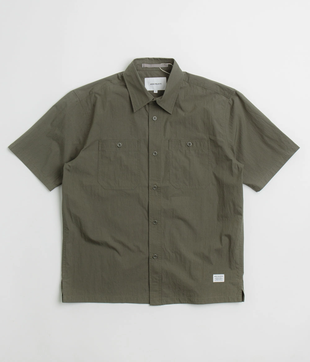 gender-neutral Norse Projects Ivan Tech Poplin Short Sleeve Shirt - Ivy Green