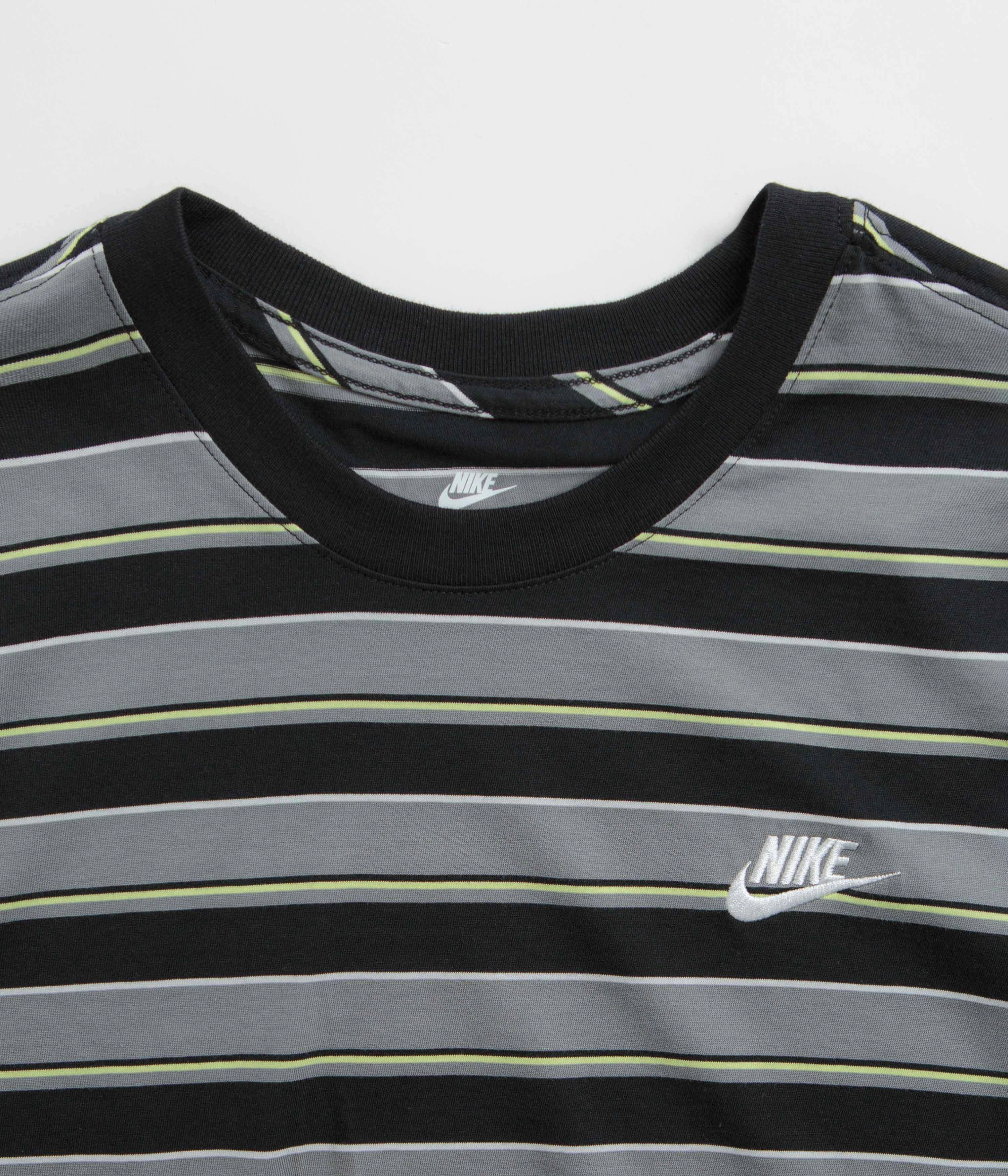 Nike Stripe Club T-Shirt - Black Odor Resistant Sunny Day