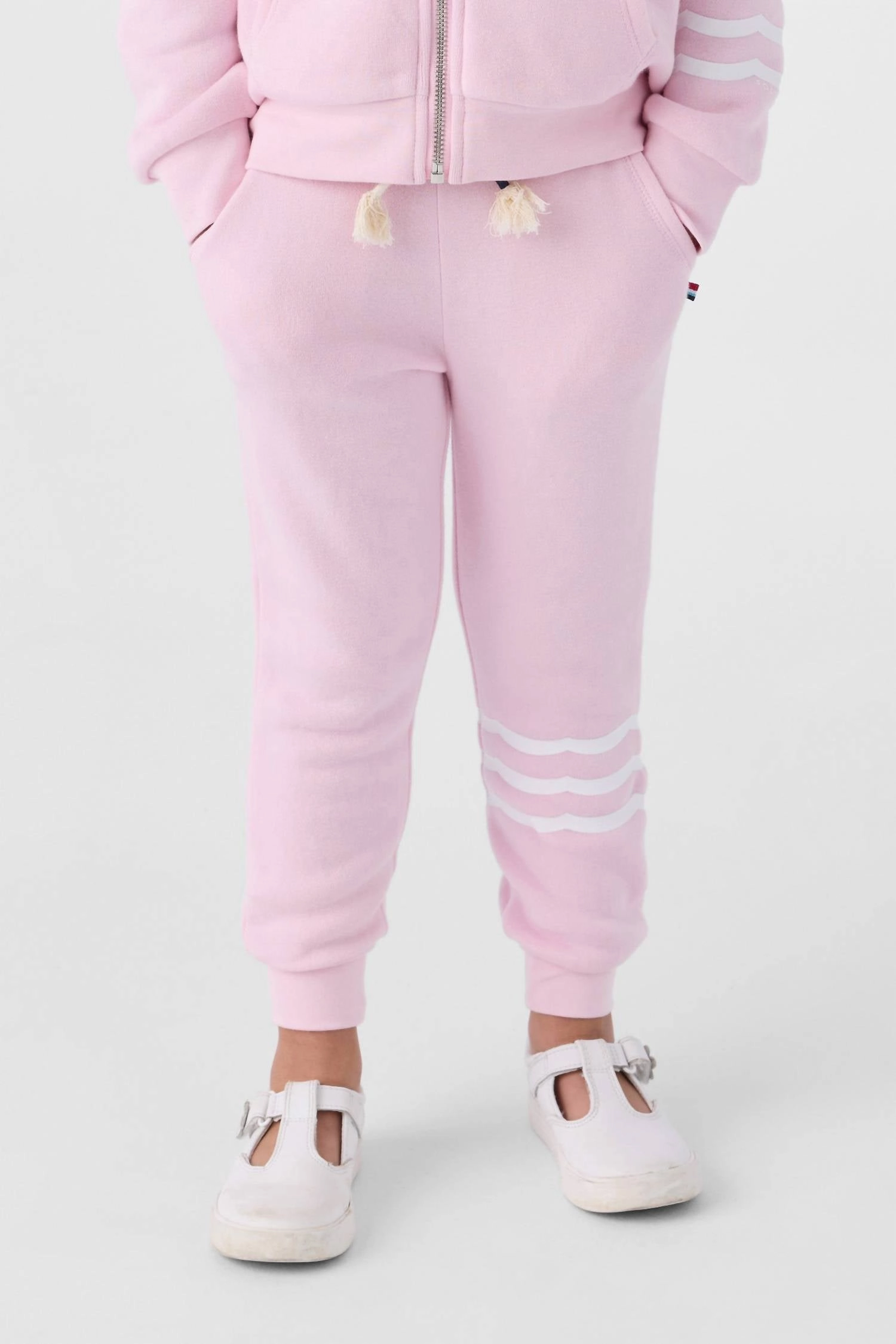 Wave Jogger In Seashell Stretchable Workout Ready